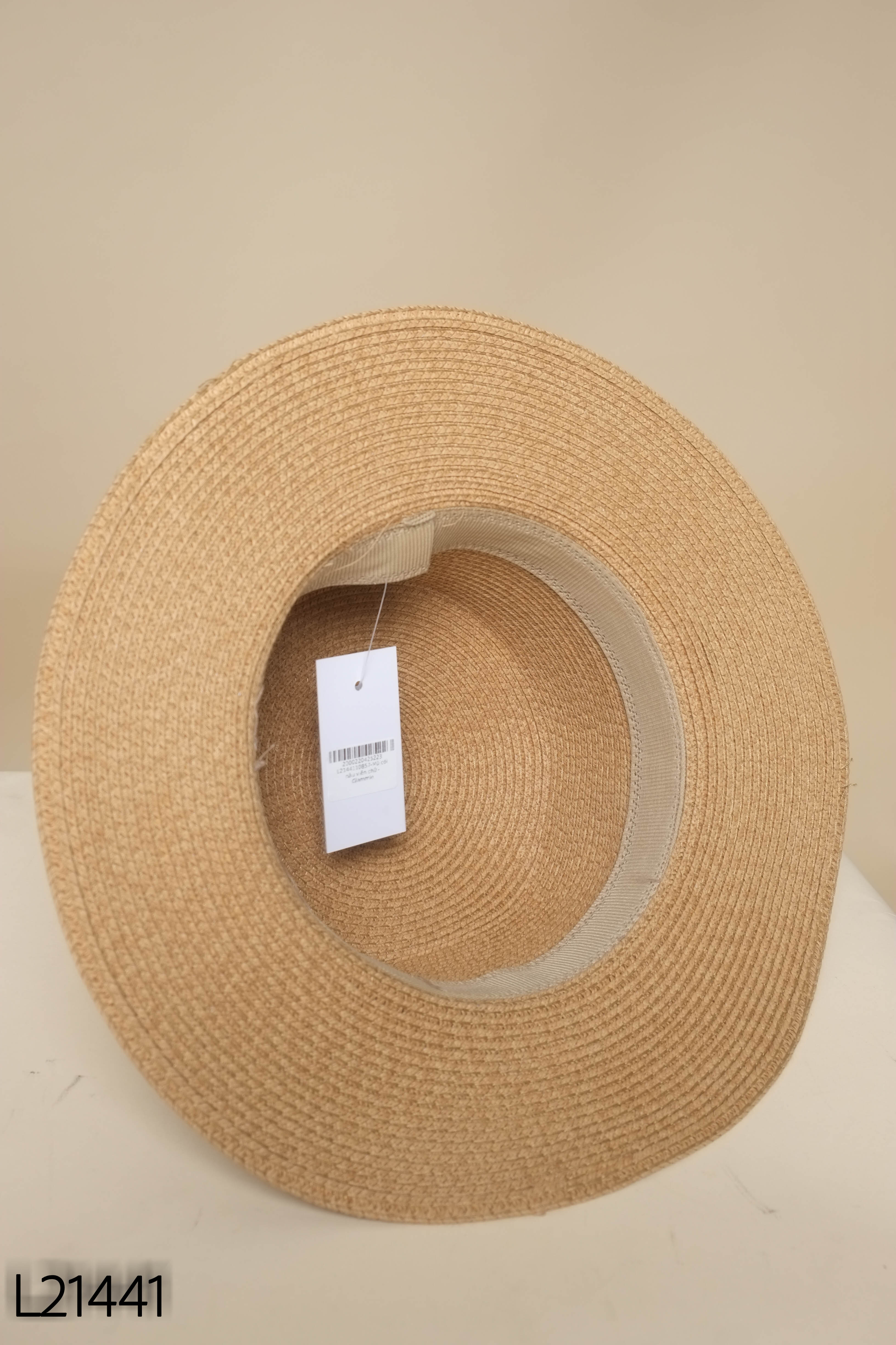 Mũ cói nâu viền chữ