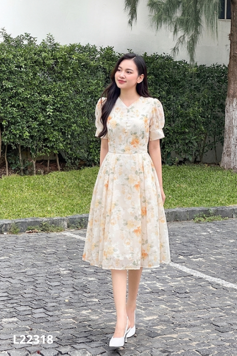 Váy be hoa vàng HENRA đính ngọc