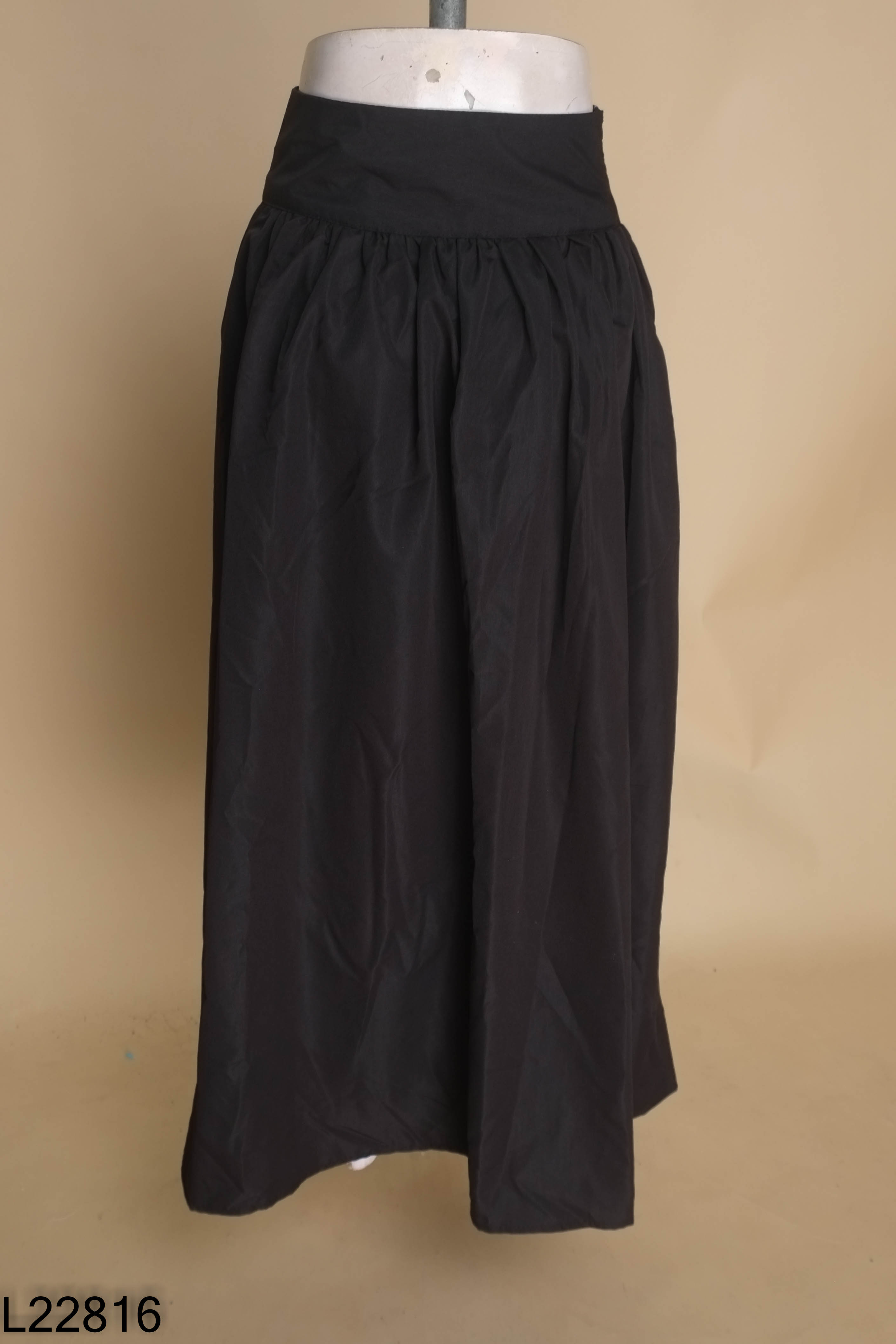 Chân váy đen SUGAL CLOTHING dài