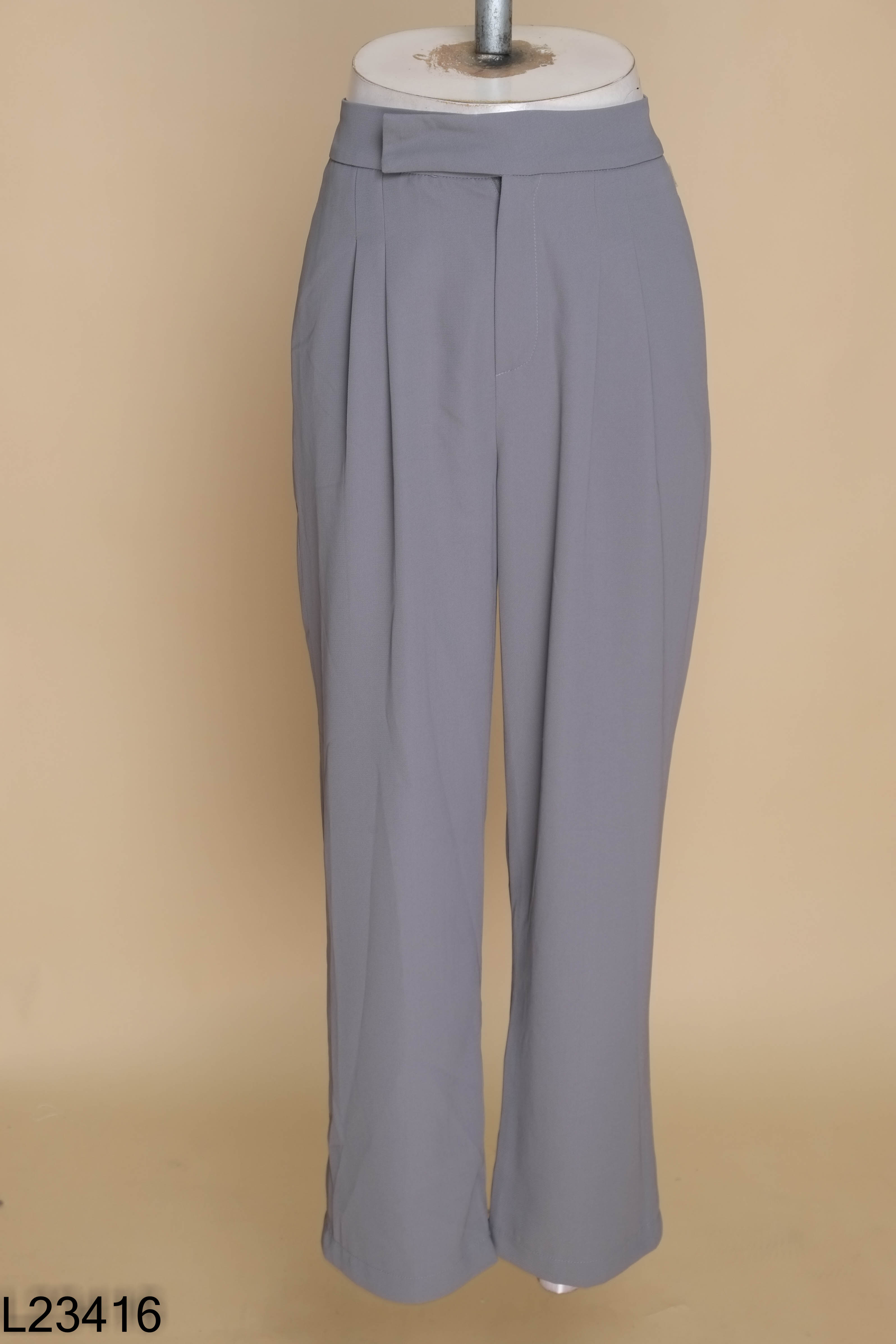 Quần CHARME STORE xám