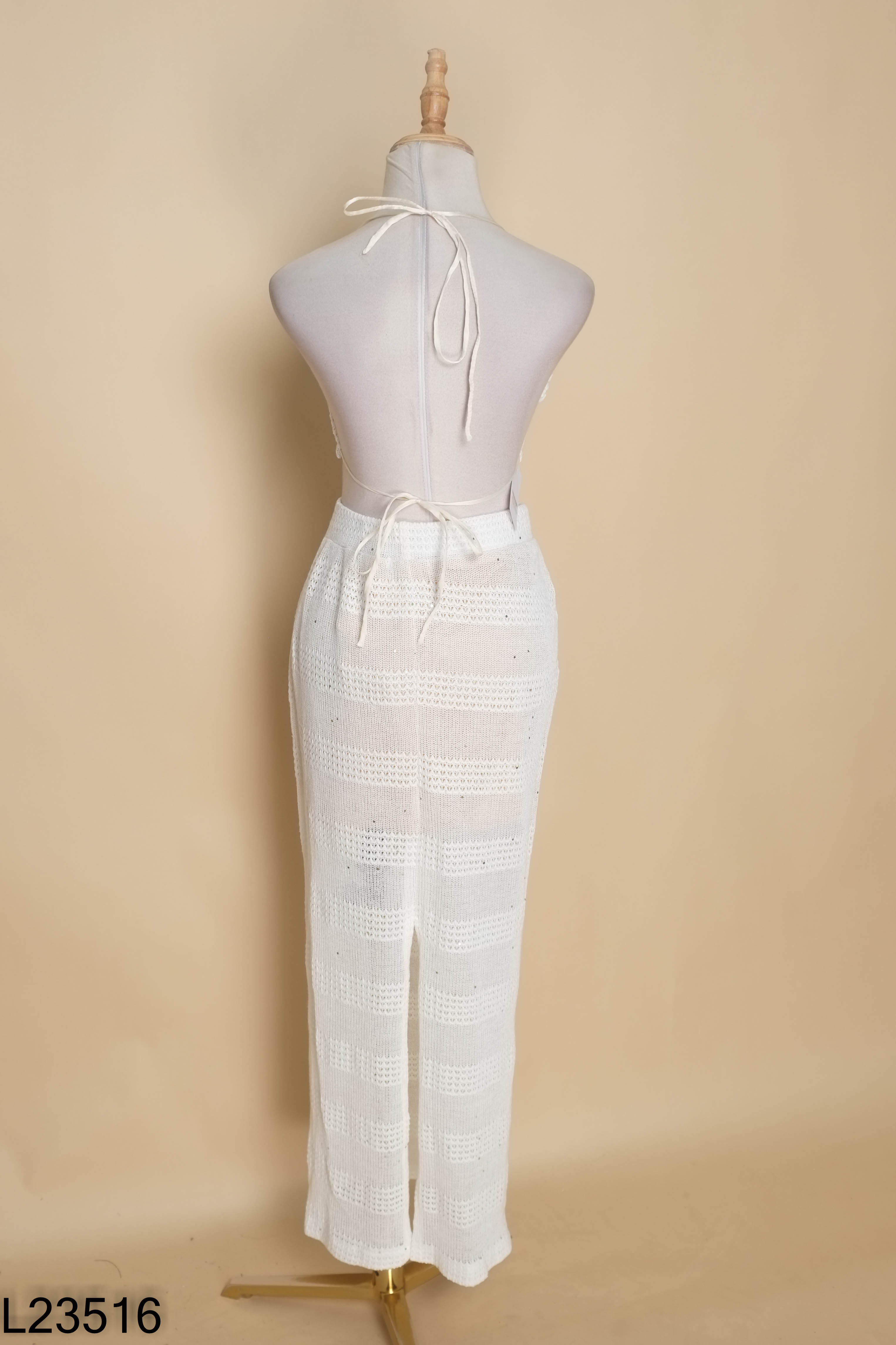 NEWTAG Set đi biển LINH HOANG len be đính hoa