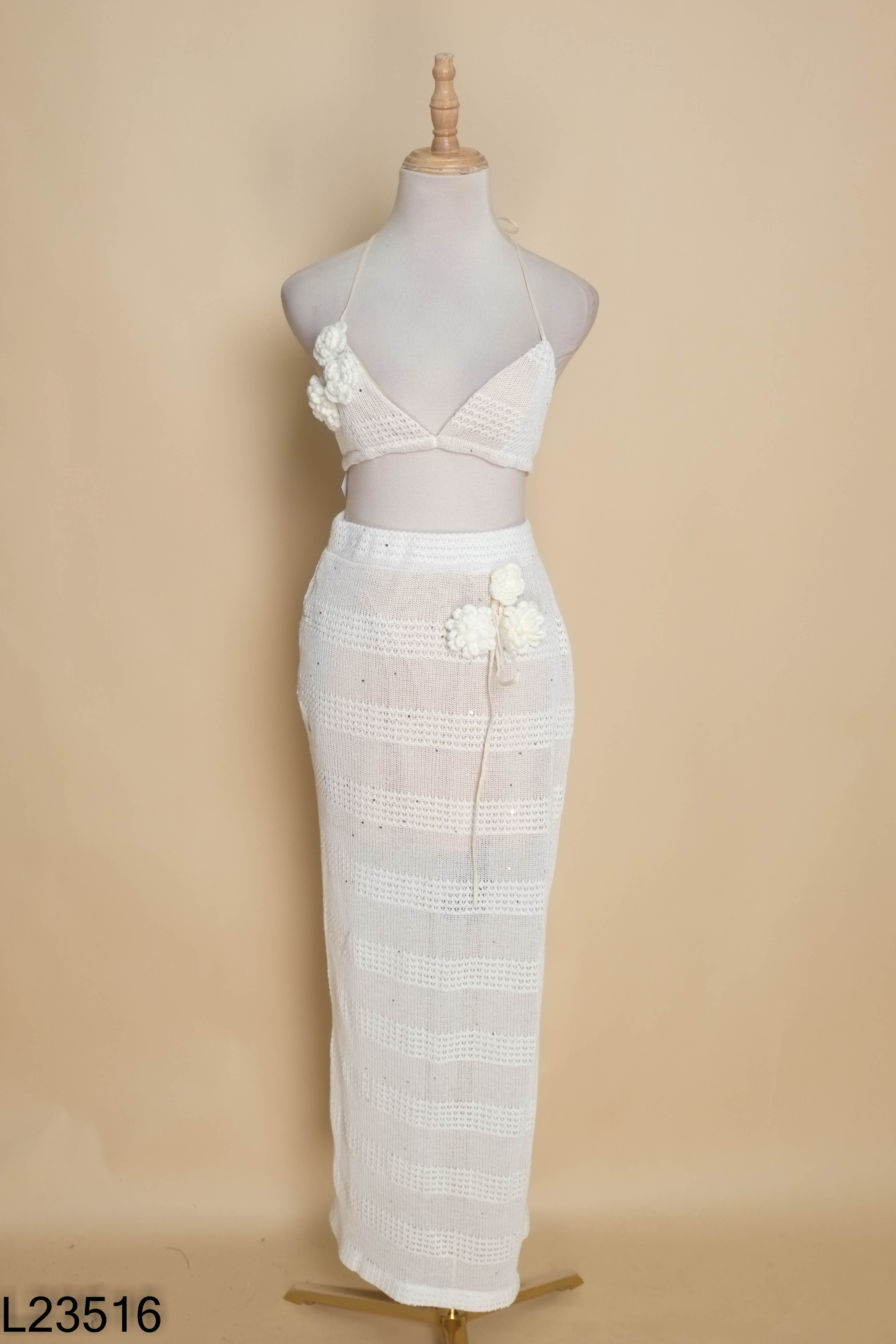 NEWTAG Set đi biển LINH HOANG len be đính hoa