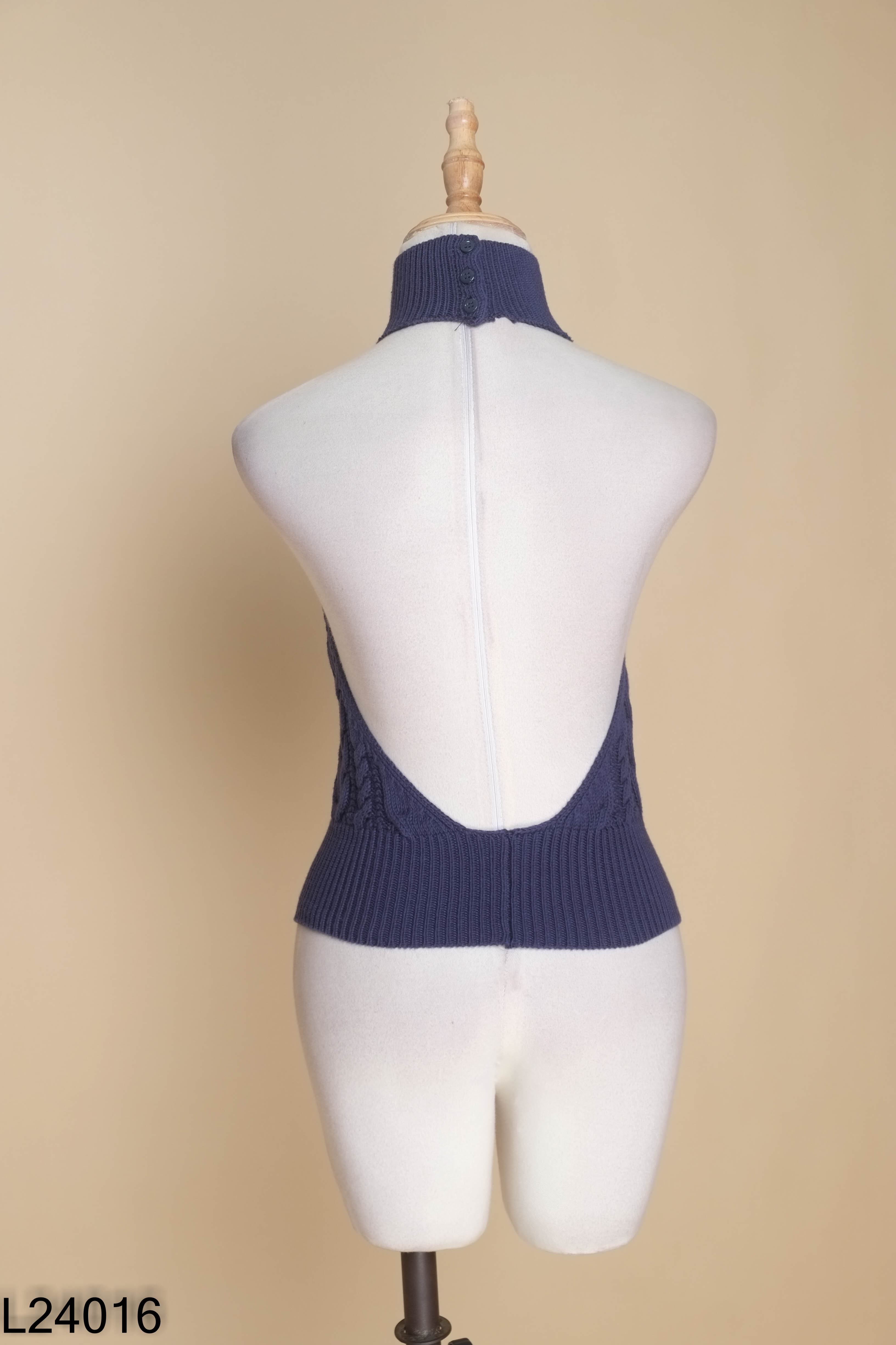Áo len PULL&BEAR hở lưng xanh than