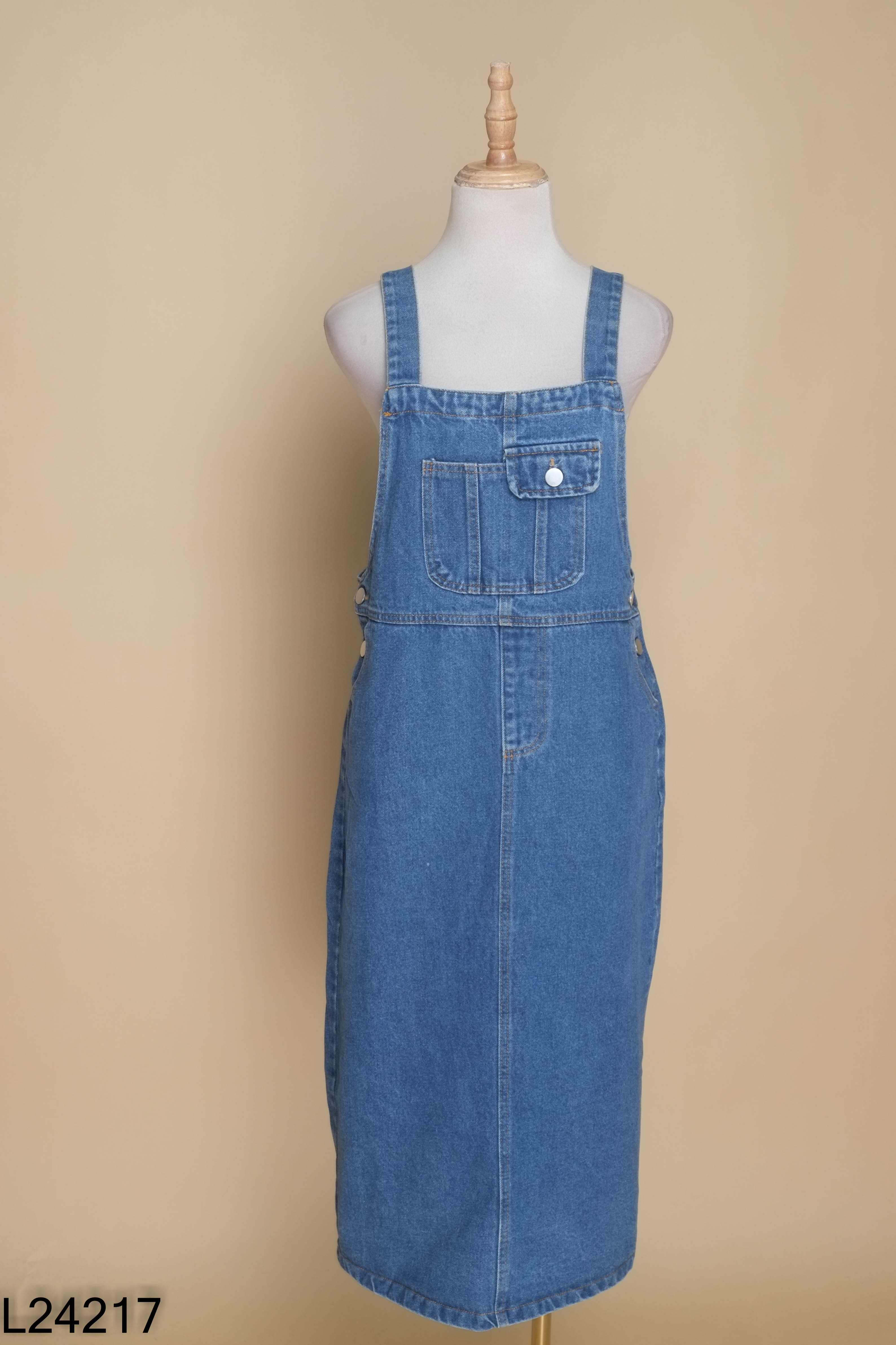 Váy yếm jeans xanh