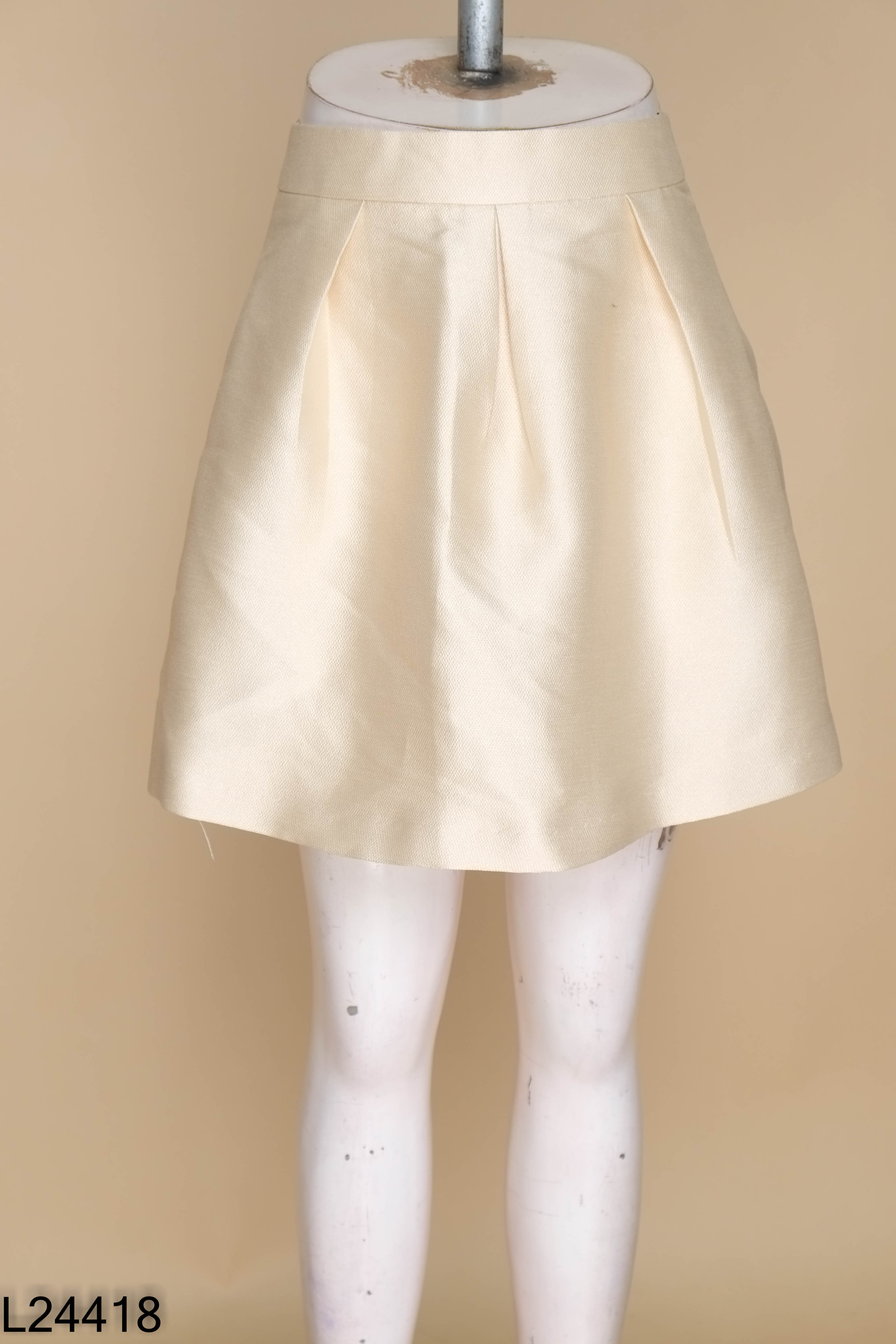 Chân váy LINH DESIGN be trơn