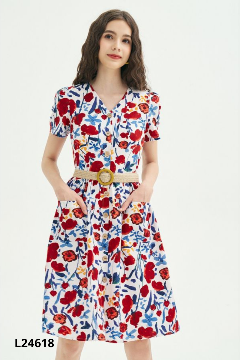 Váy ADORE DRESS trắng phối hoa