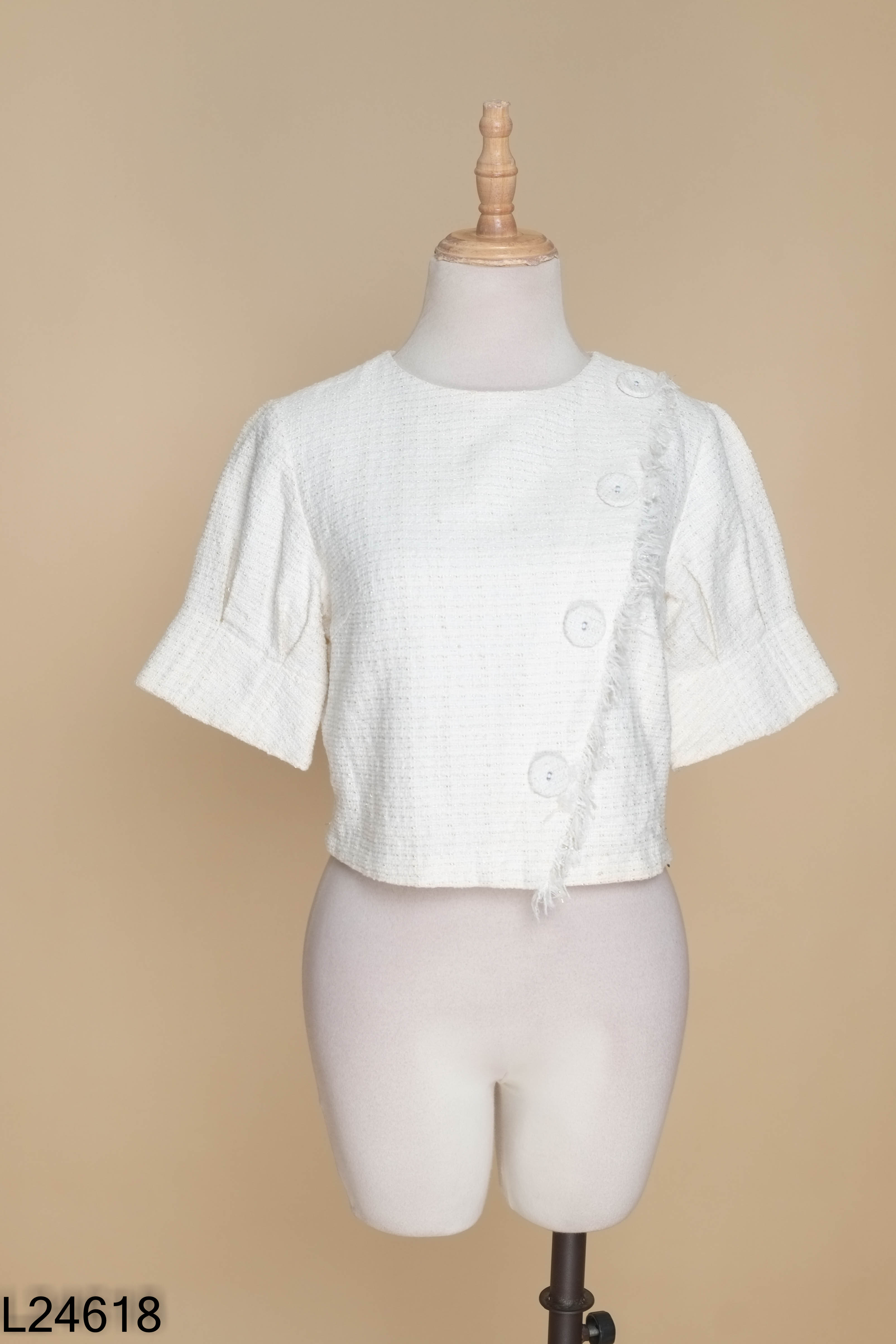 Áo ADORE DRESS be phối cúc