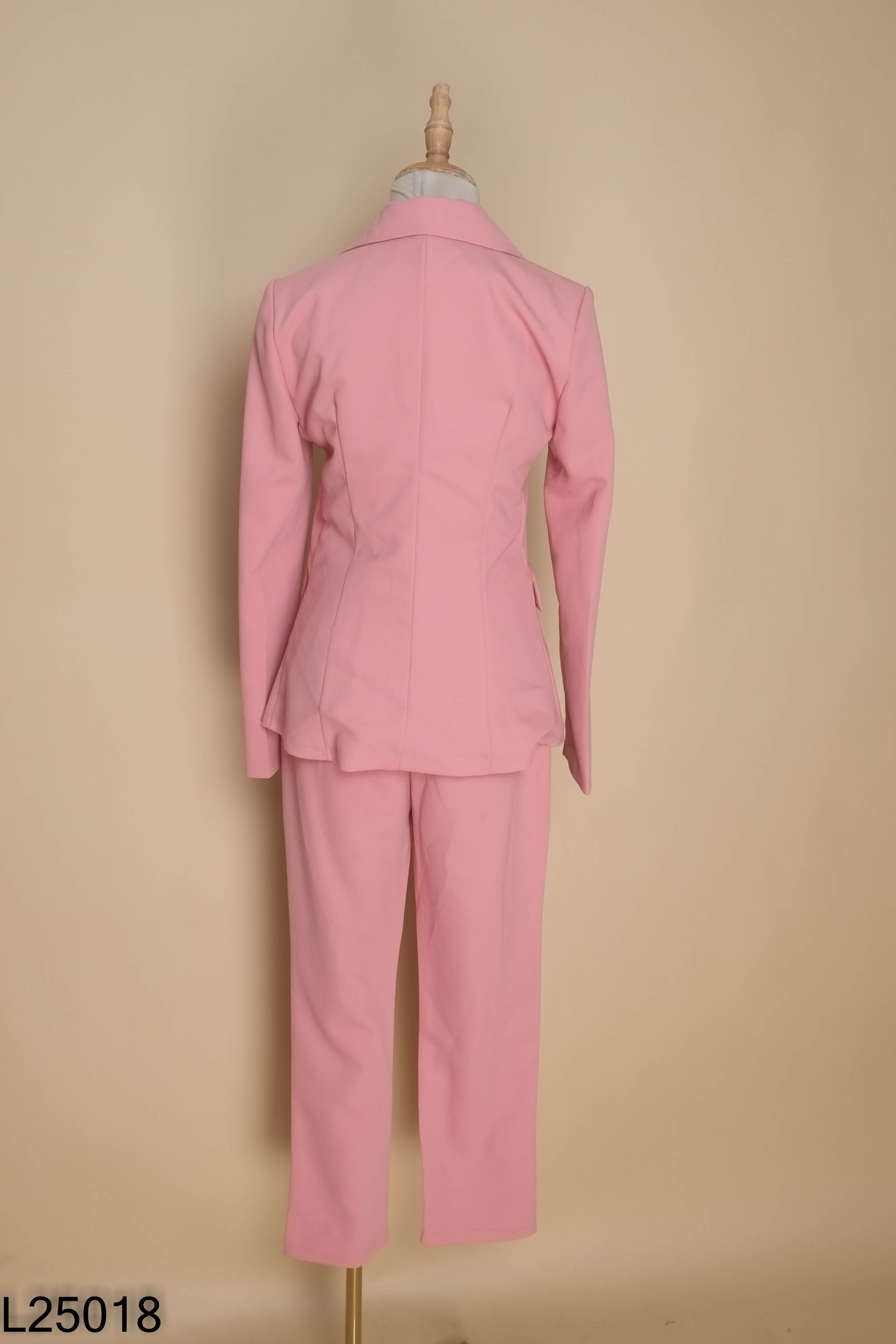 Set Áo blazer hồng trơn + Quần dài