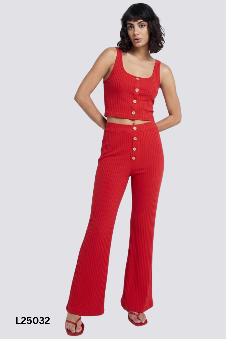 Set áo đỏ SHEIN + quần đỏ