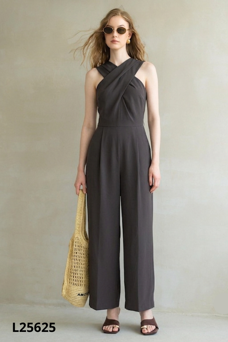 Jumpsuits D.CHIC đen sát nách