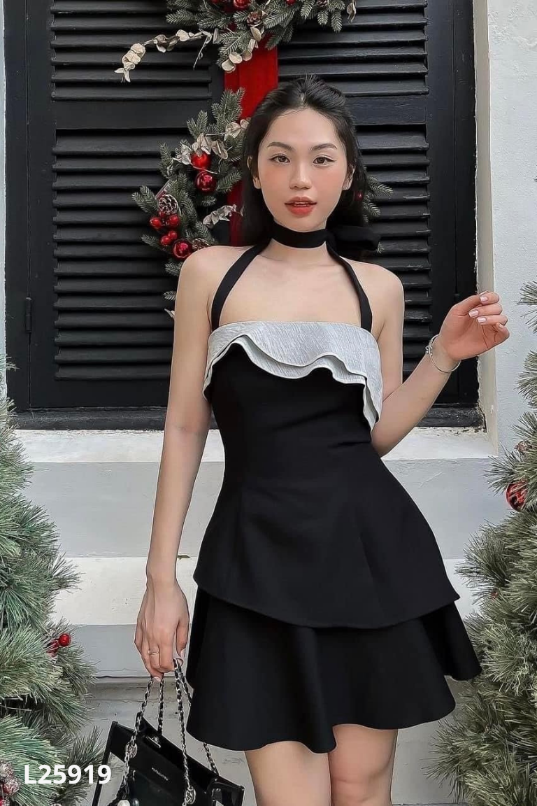 Set áo quây phối voan trắng + quần short đen