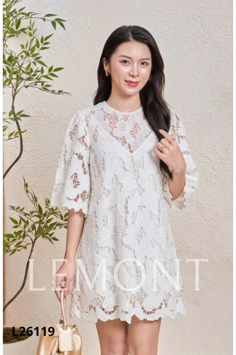 Váy VIET HONG BICH ren trắng