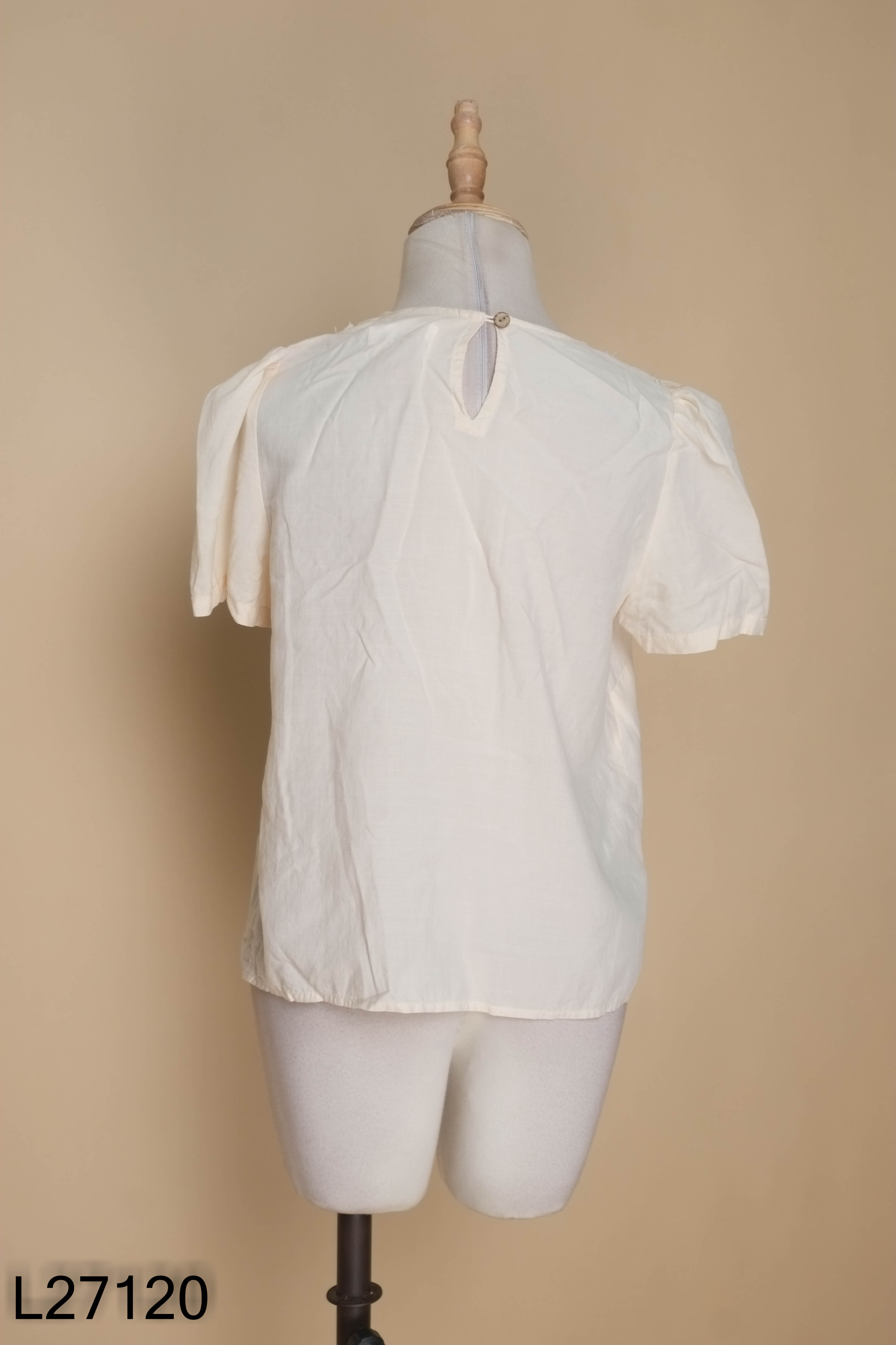 Áo ADORE DRESS be thêu họa tiết