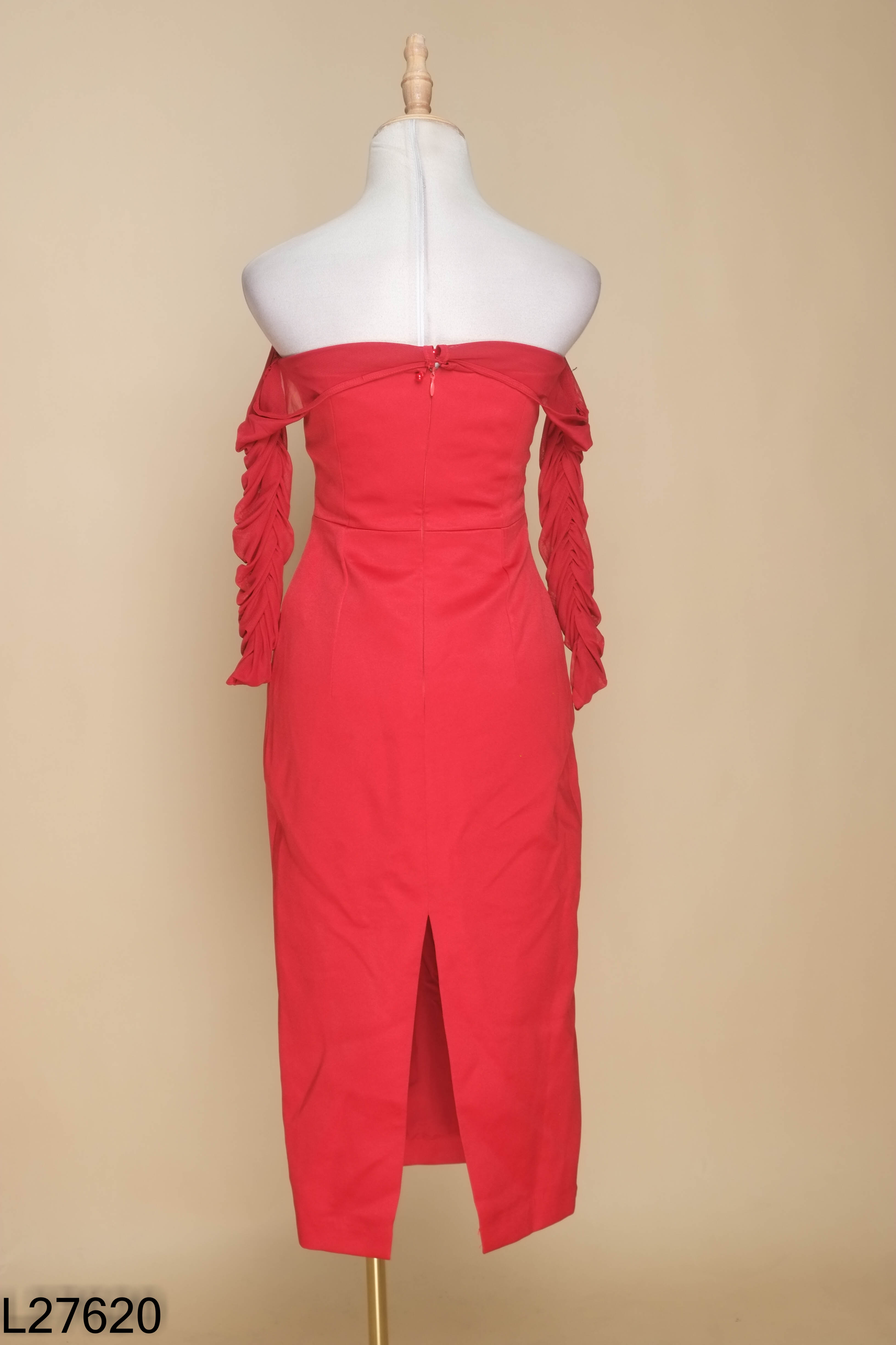 L2762010634-Váy đỏ NHAT VY phối tay lưới dúm