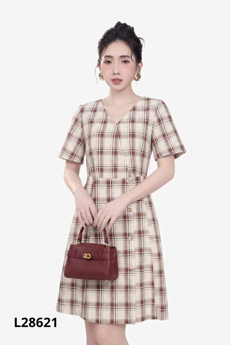 Váy be kẻ nâu TIIN phối cúc