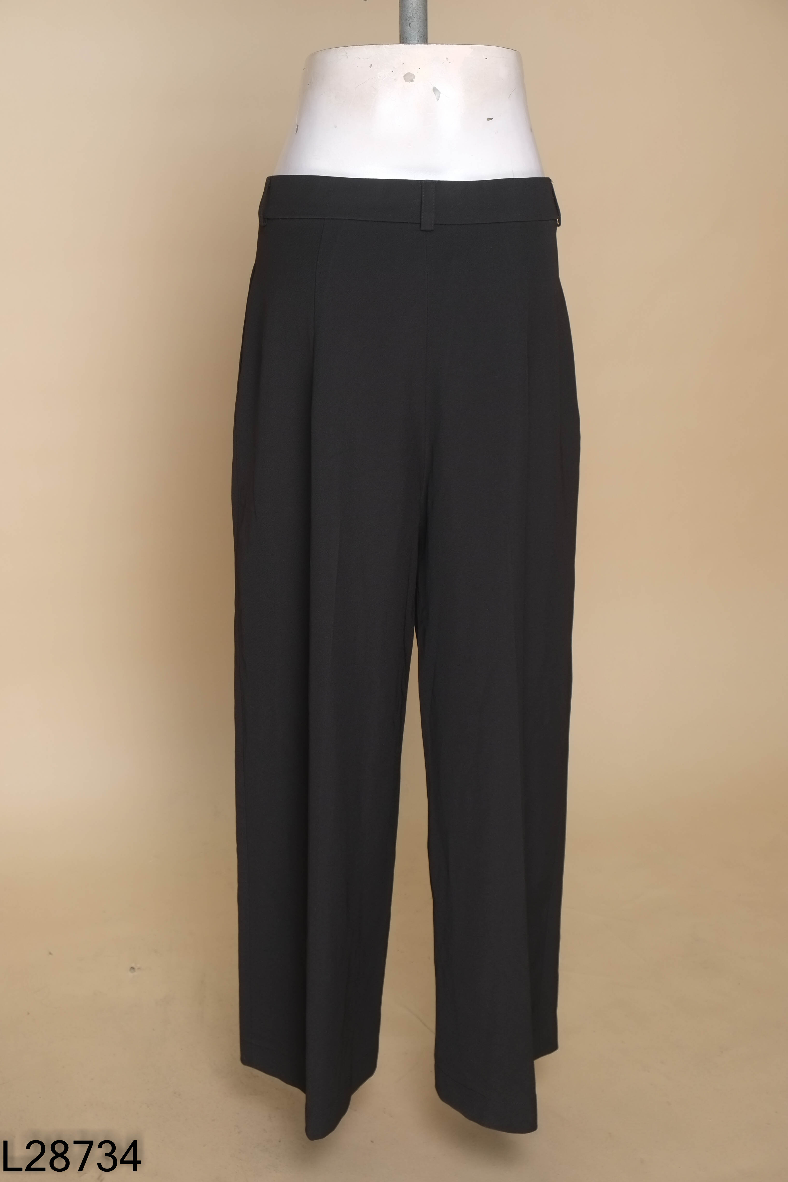 Quần HANA CLOTHING đen suông