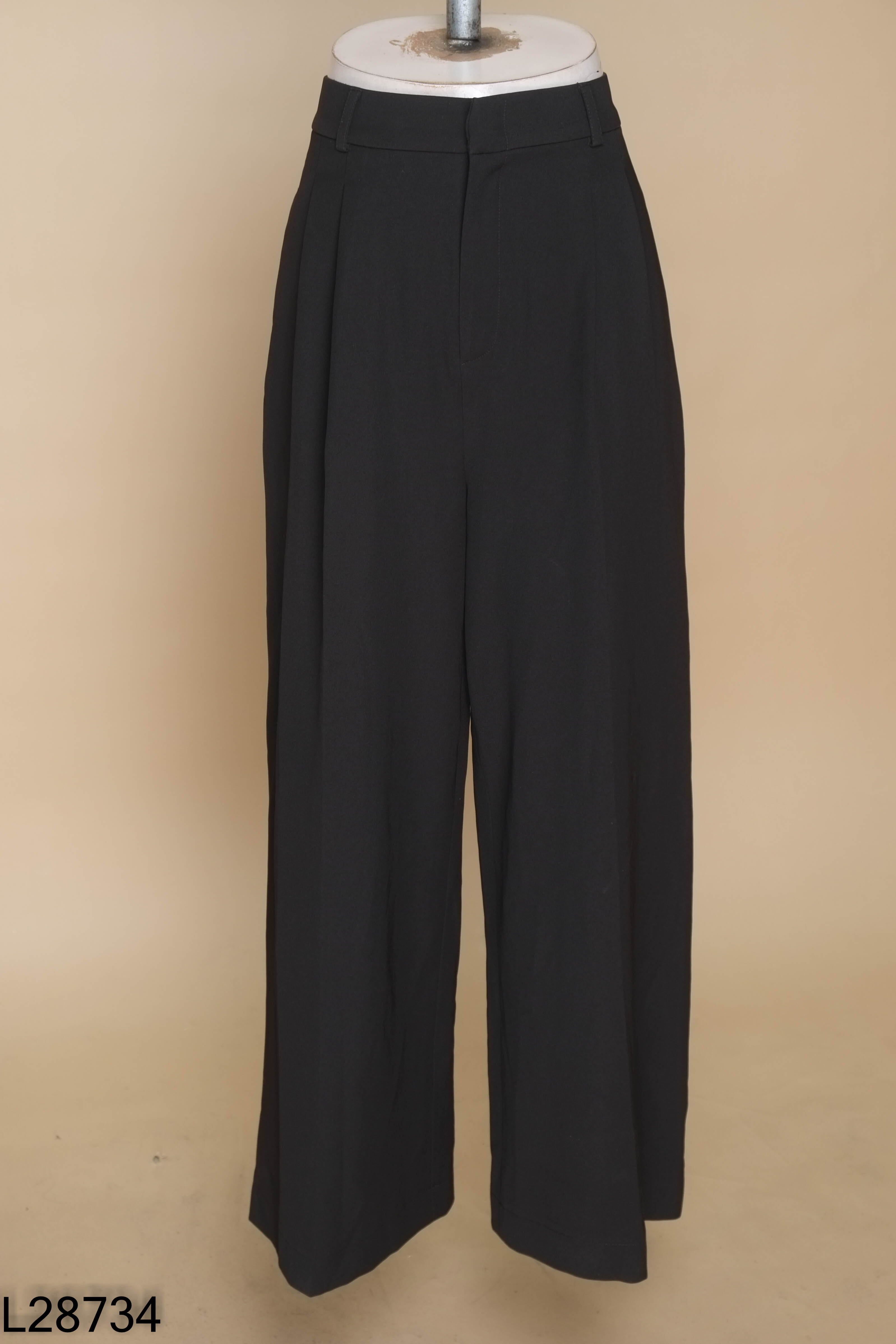 Quần HANA CLOTHING đen suông