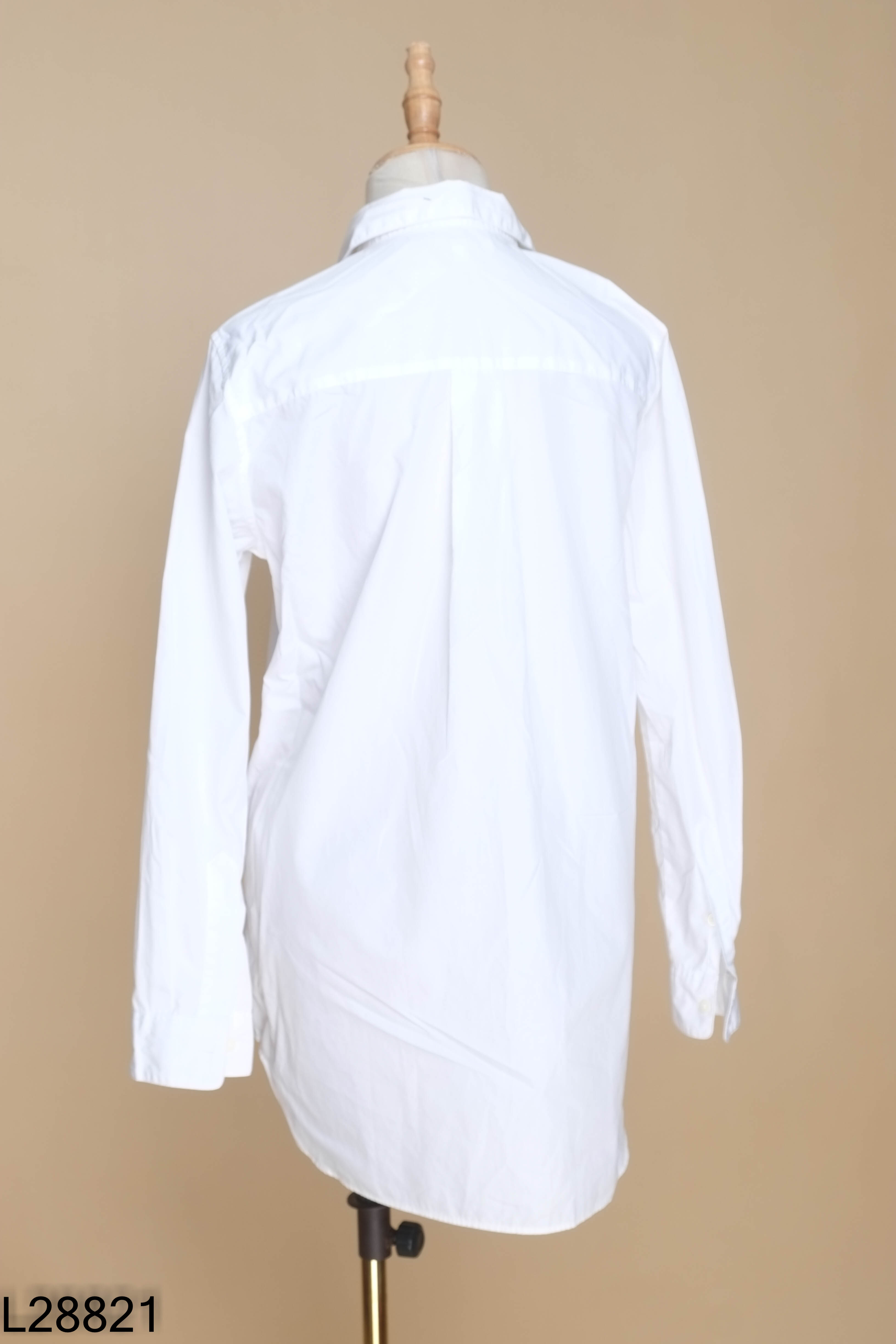 Áo sơ mi UNIQLO trắng
