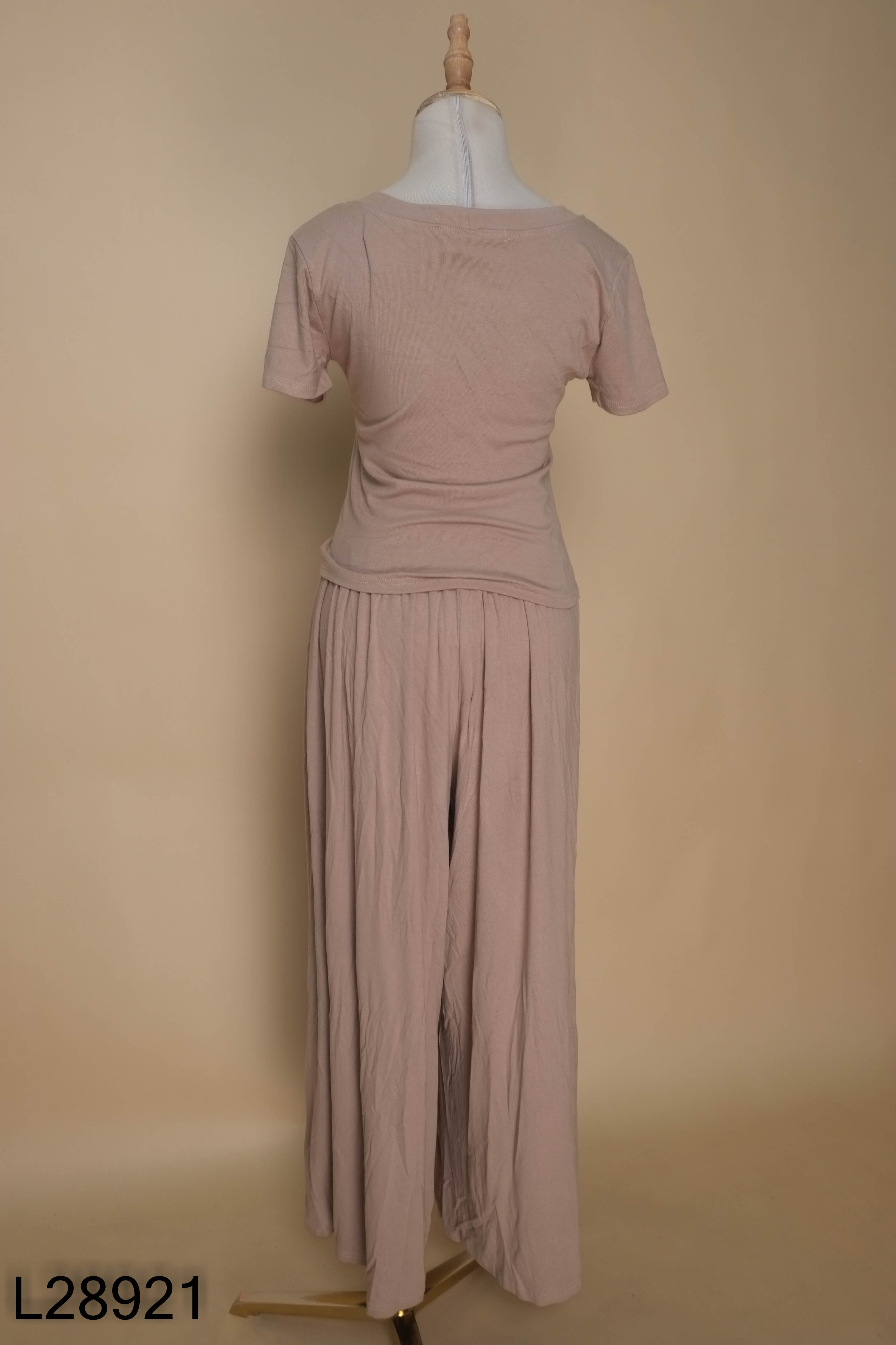 Set áo + quần dài nâu trơn
