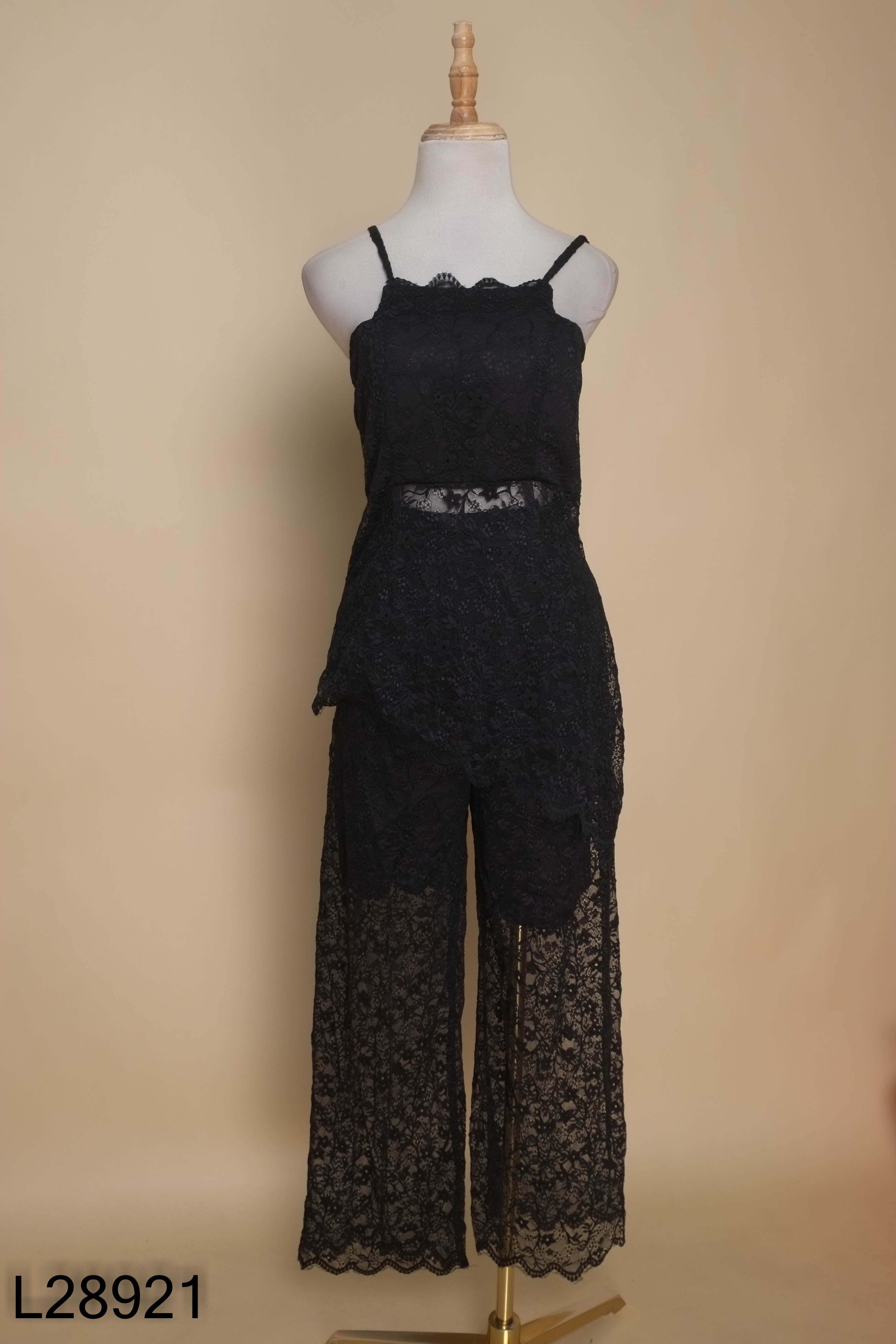NEWTAG Set áo hai dây + quần ren đen