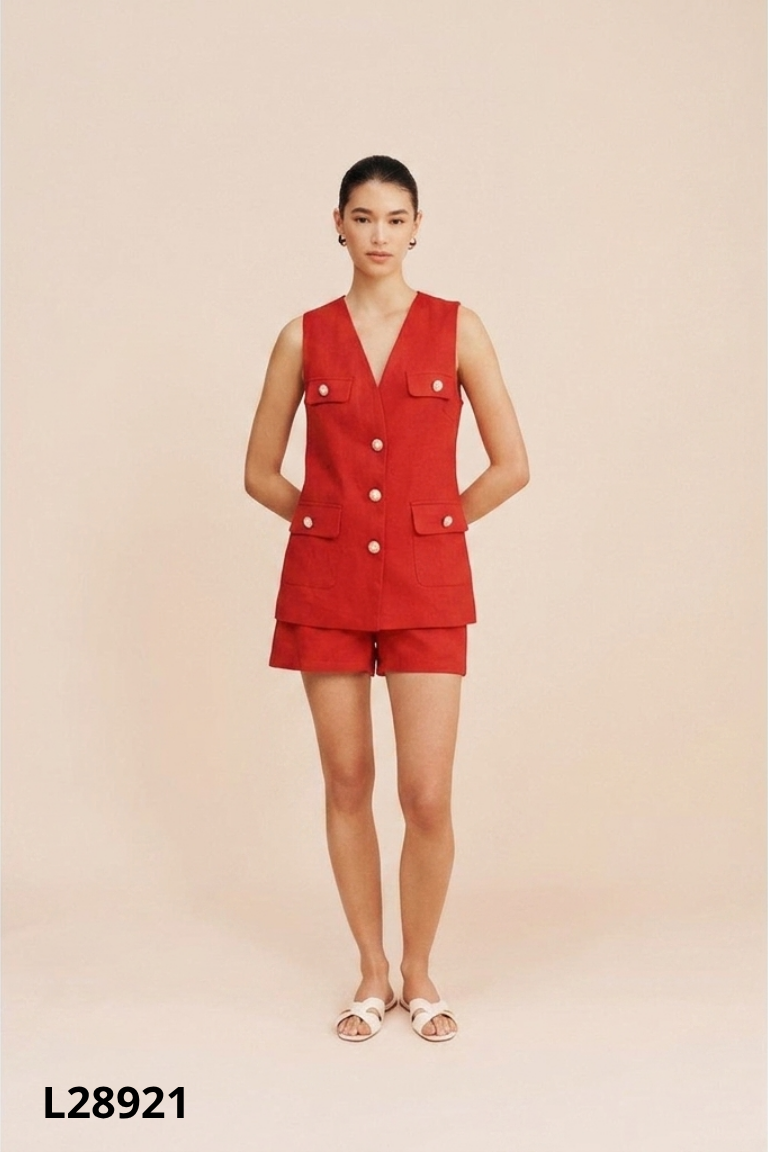 L2892110912-Set LASERY áo vest + quần short đỏ cúc ngọc trai