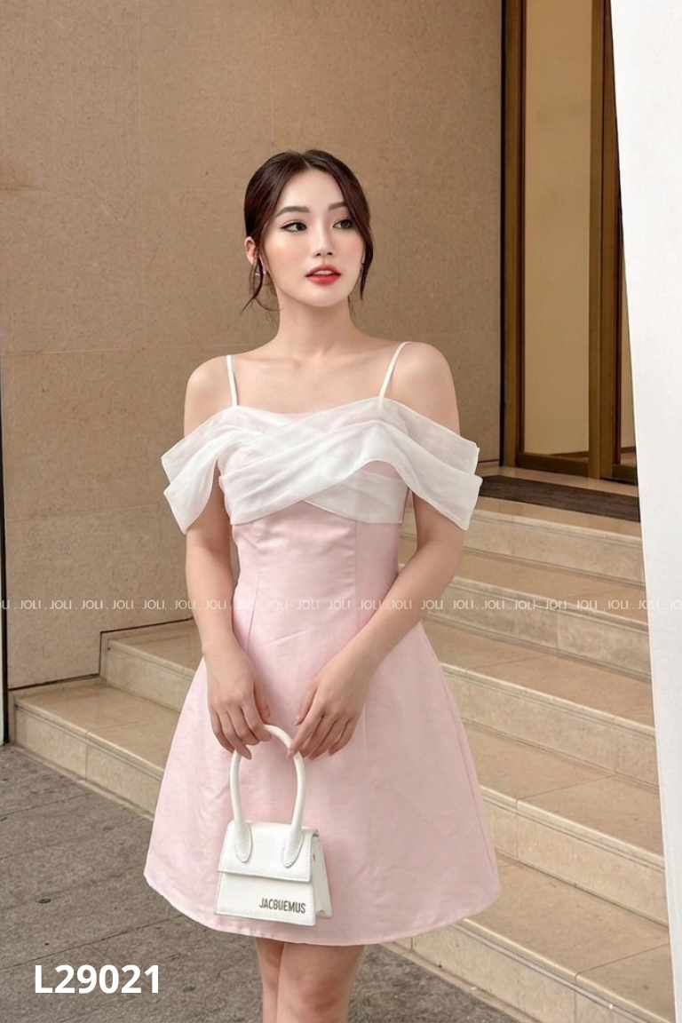 Váy hồng mix vaon trắng