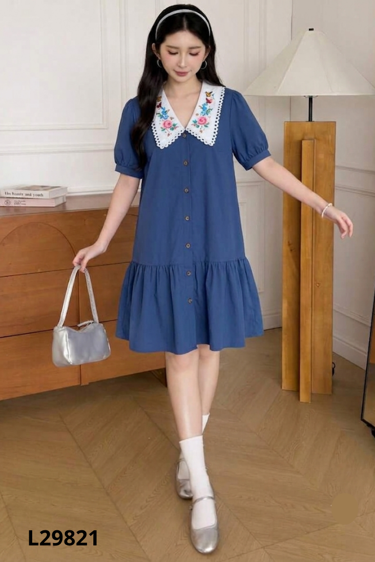 Váy MIJOO xanh cổ thêu hoa