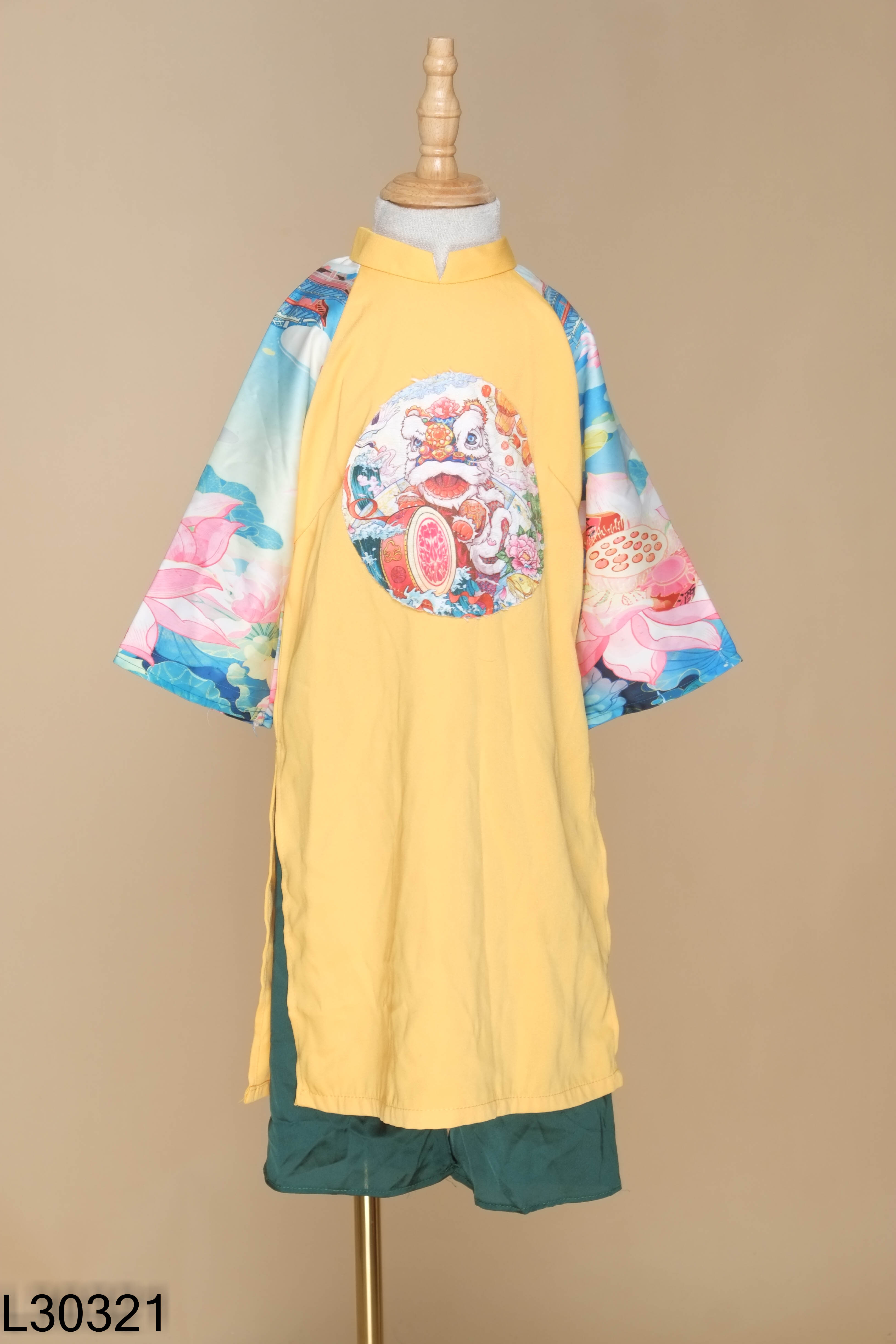 Set áo dài vàng họa tiết + quần lụa xanh KIDS