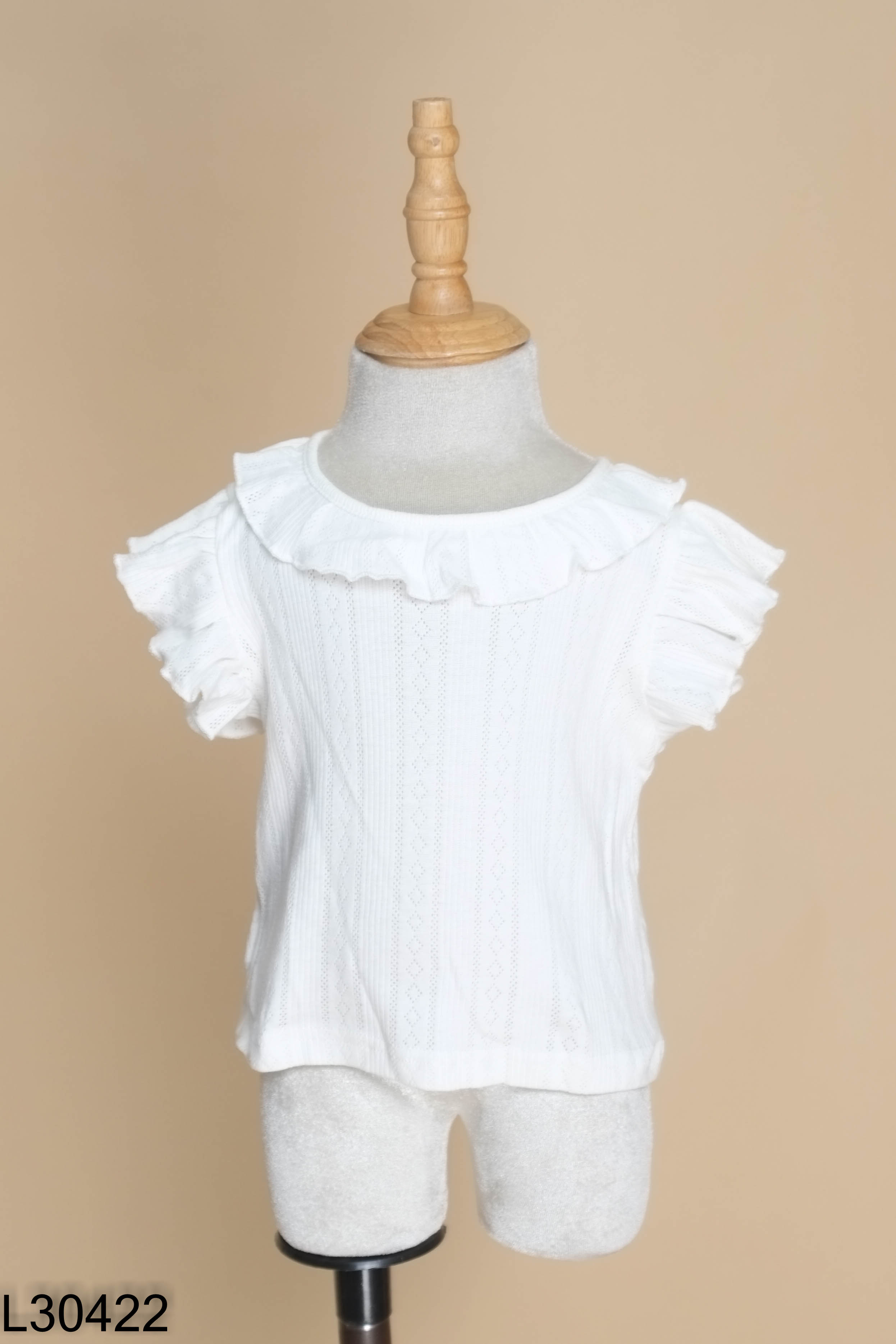 Áo thun trắng họa tiết KIDS