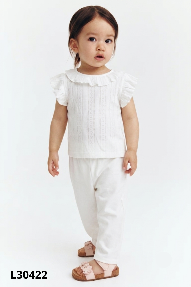 Áo thun trắng họa tiết KIDS