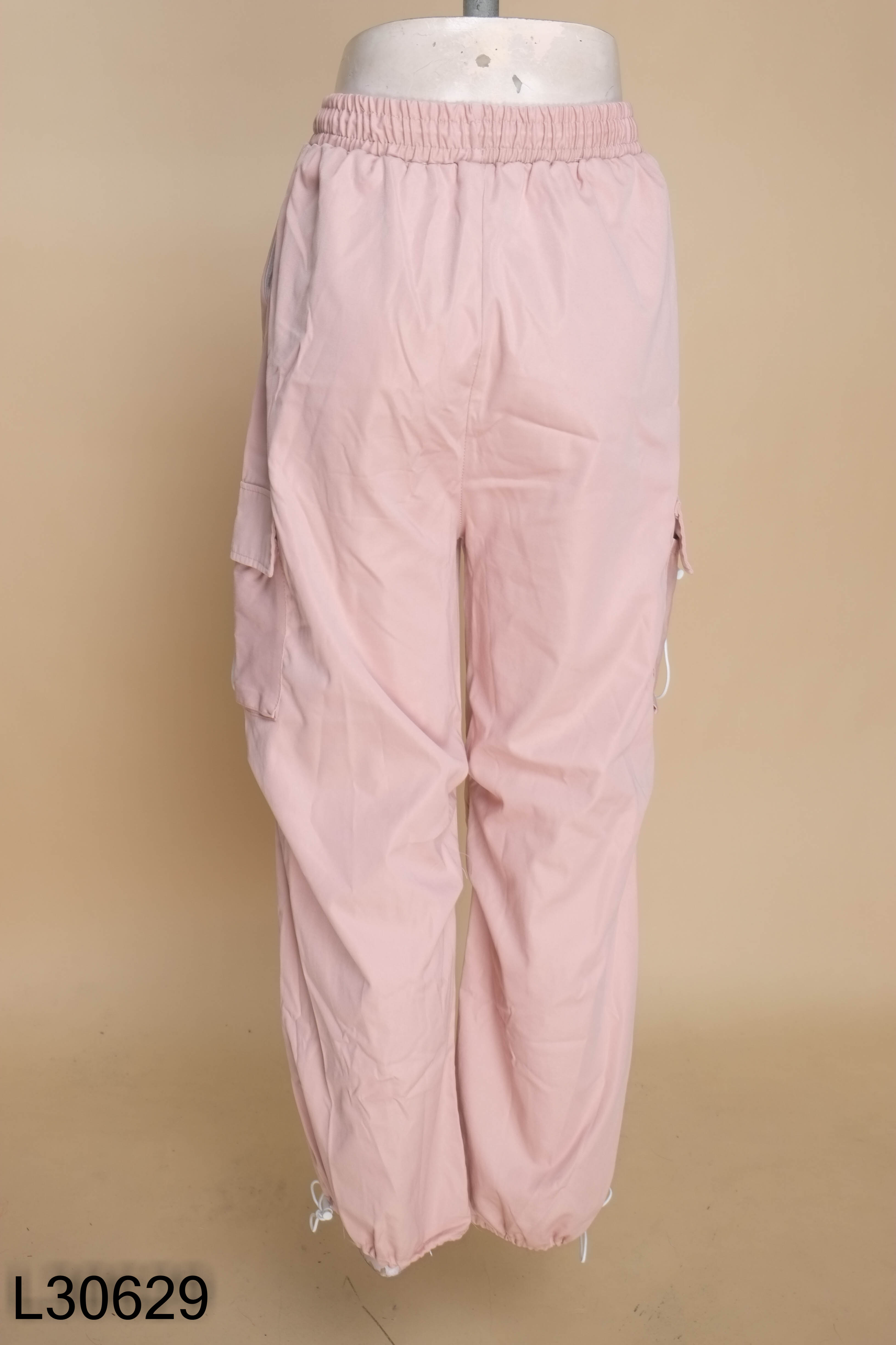 Quần hồng túi hộp cạp chun