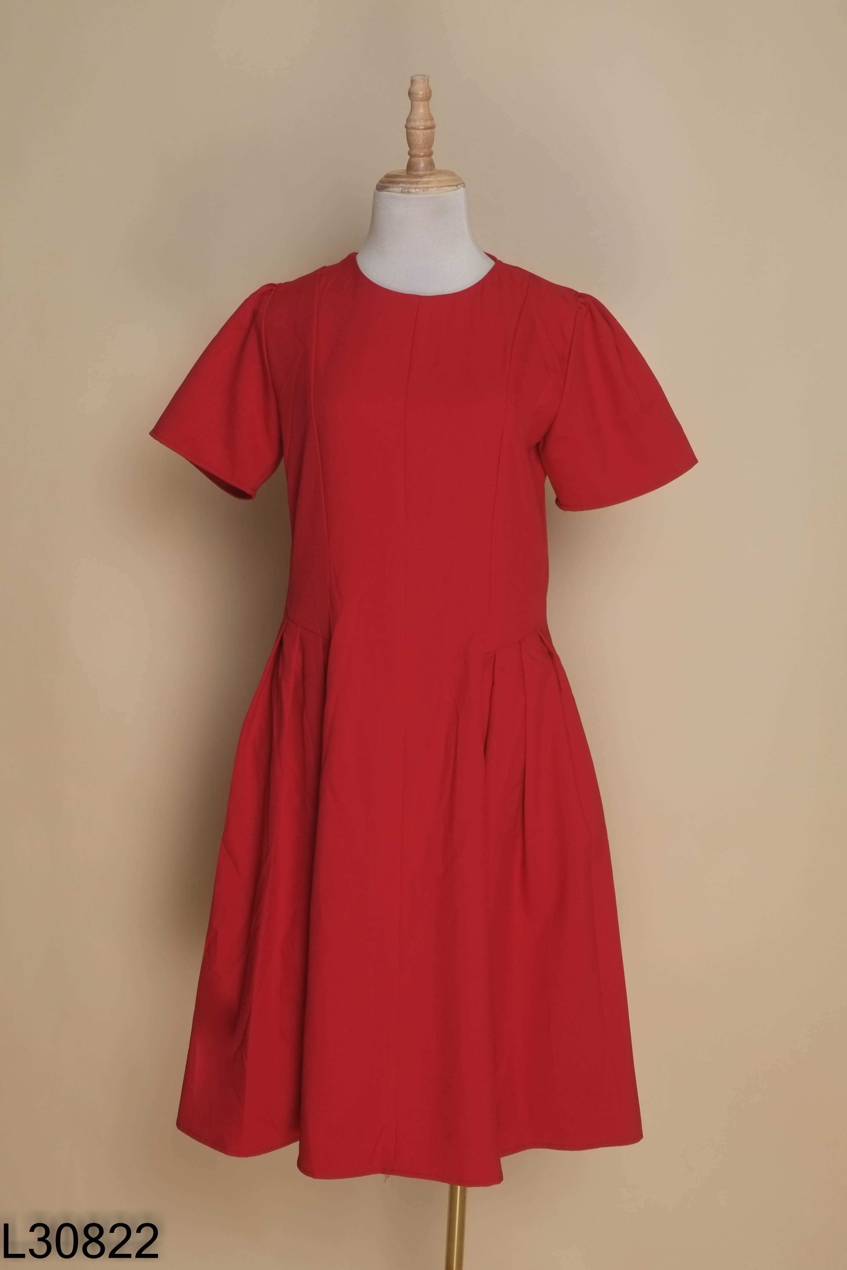 NEWTAG Váy V SHIRT đỏ tay bồng