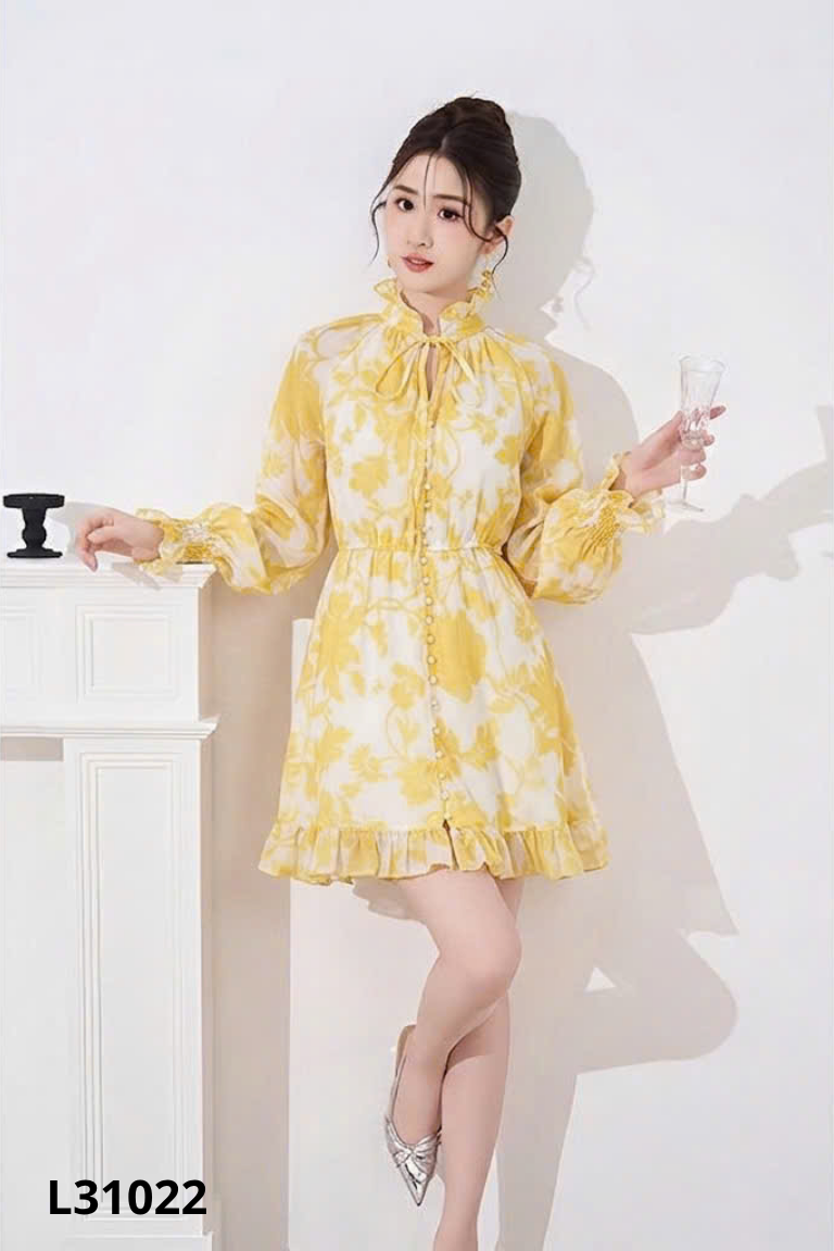 Jumpsuit voan vàng họa tiết