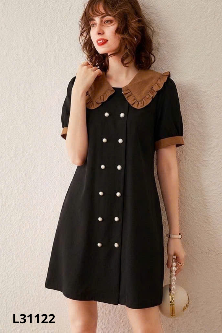 Váy CHIN CHIN đen cúc ngọc