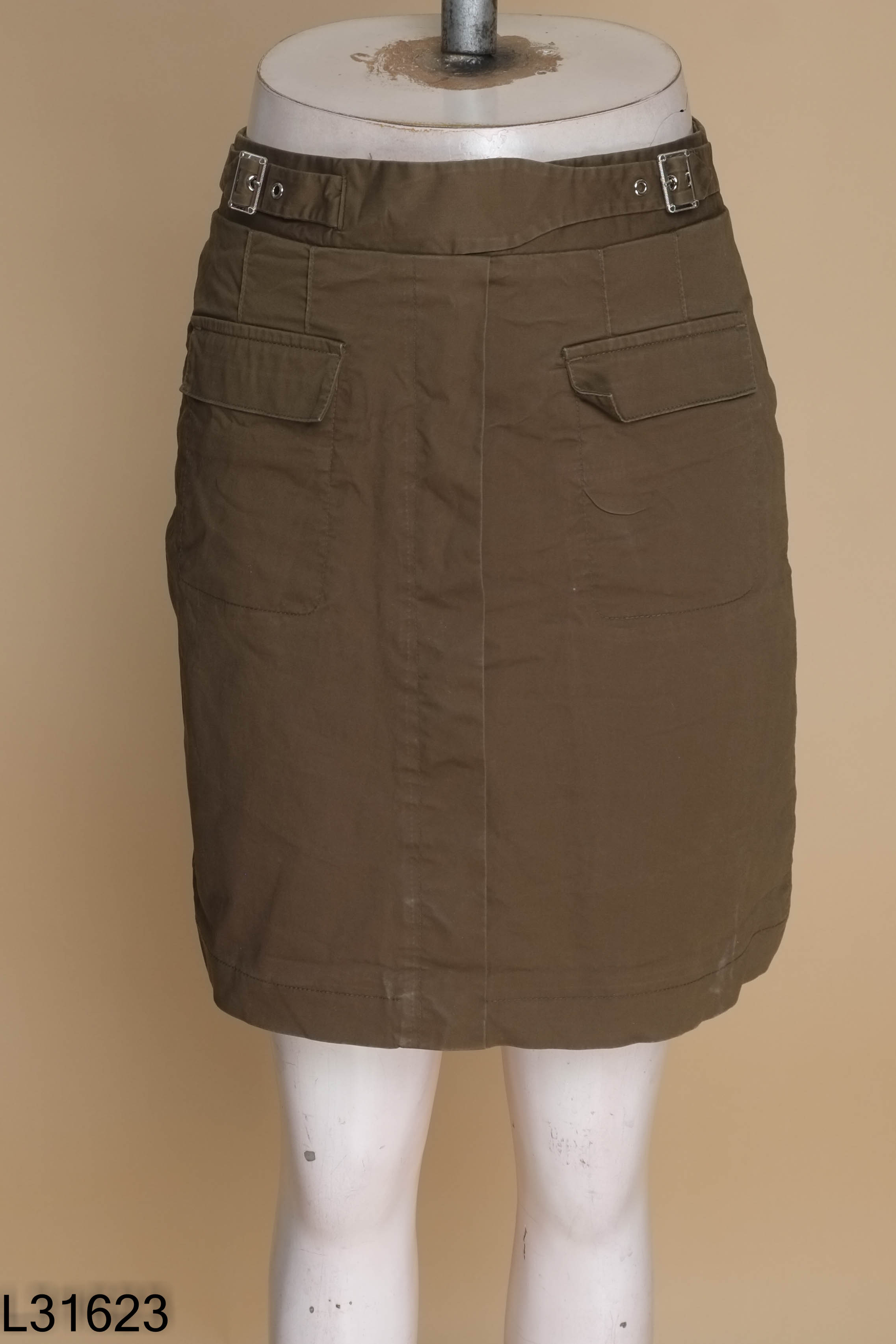 Chân váy IVY MODA rêu xanh