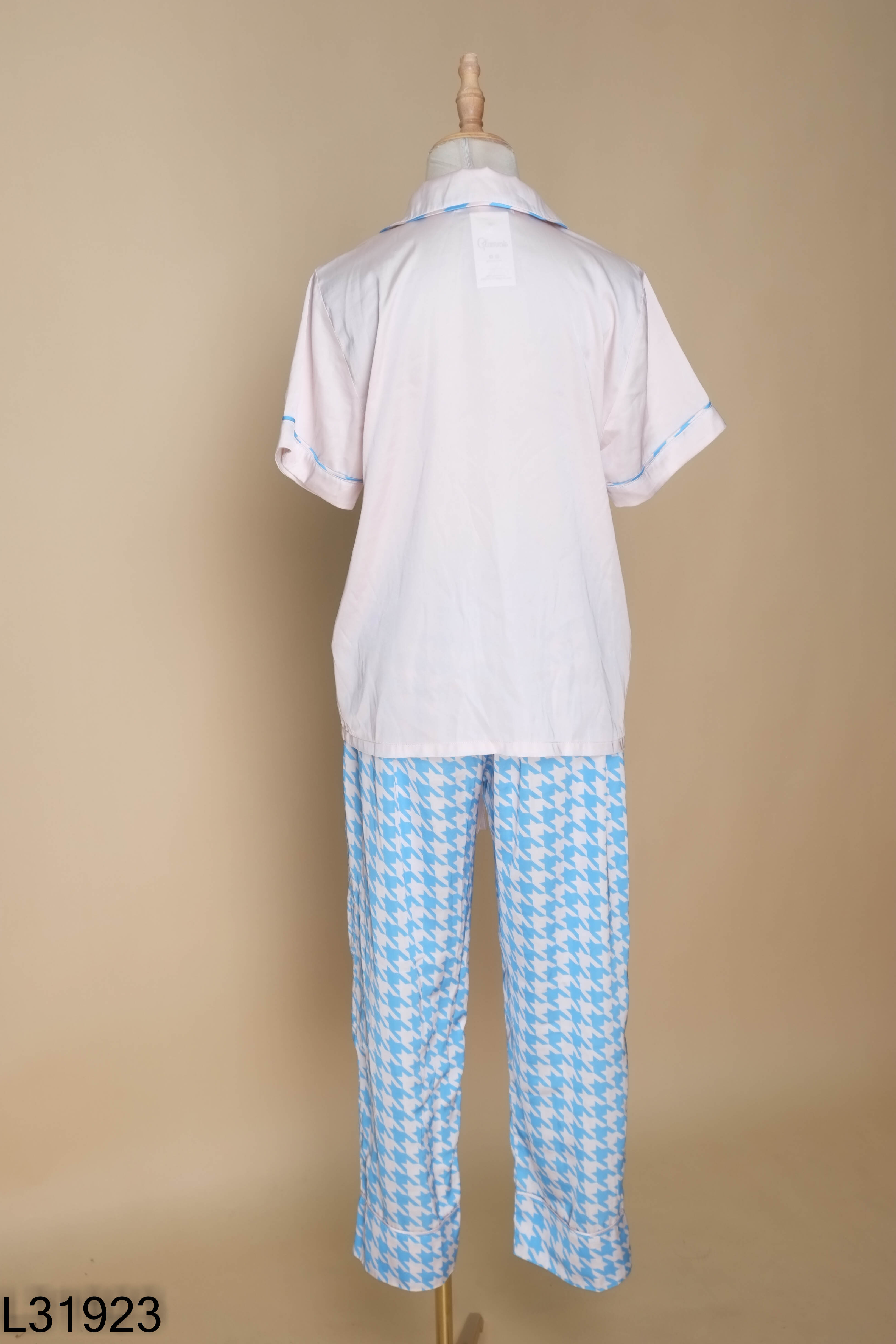 Set đồ ngủ hồng viền xanh + quần dài