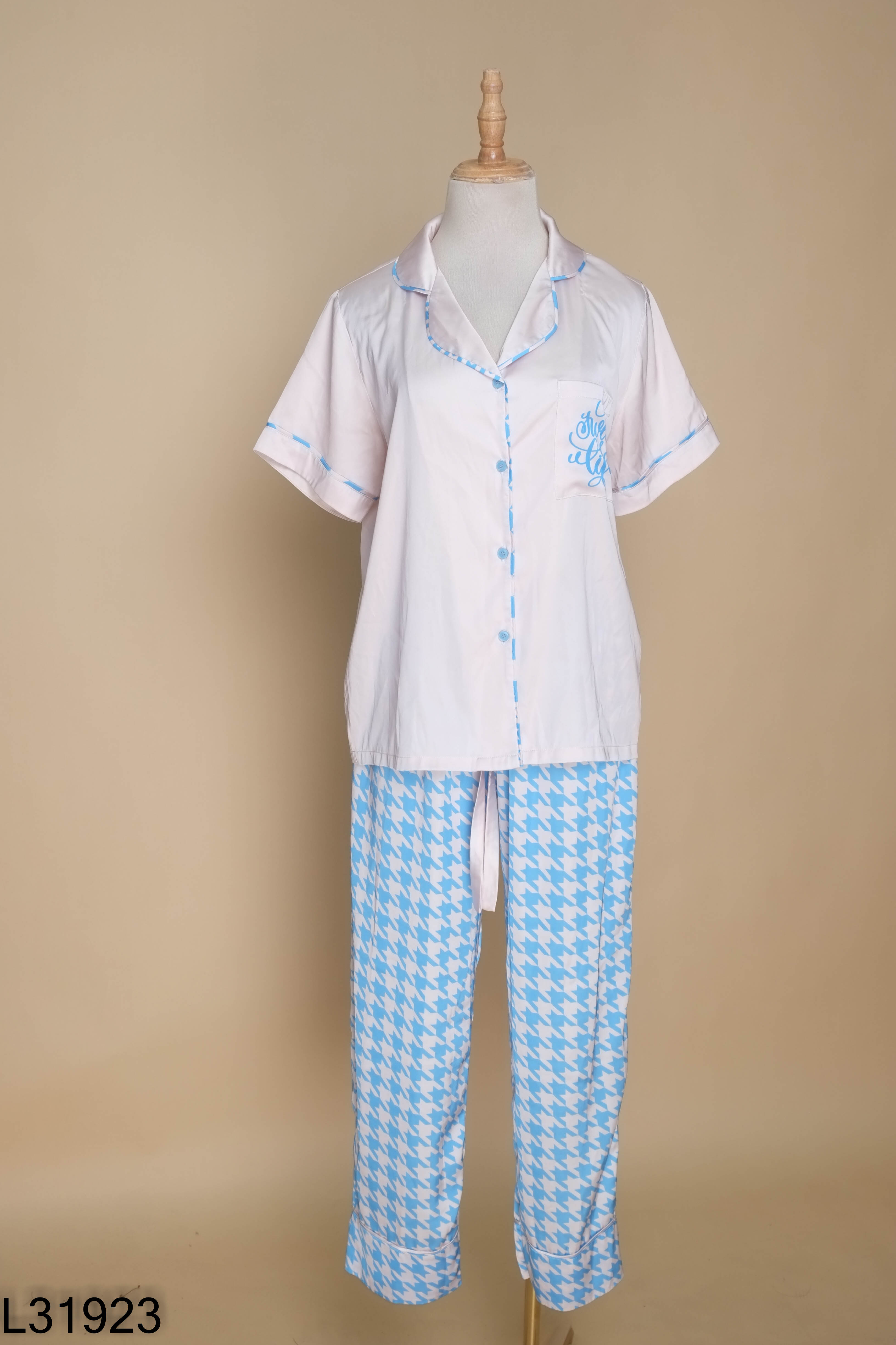 Set đồ ngủ hồng viền xanh + quần dài