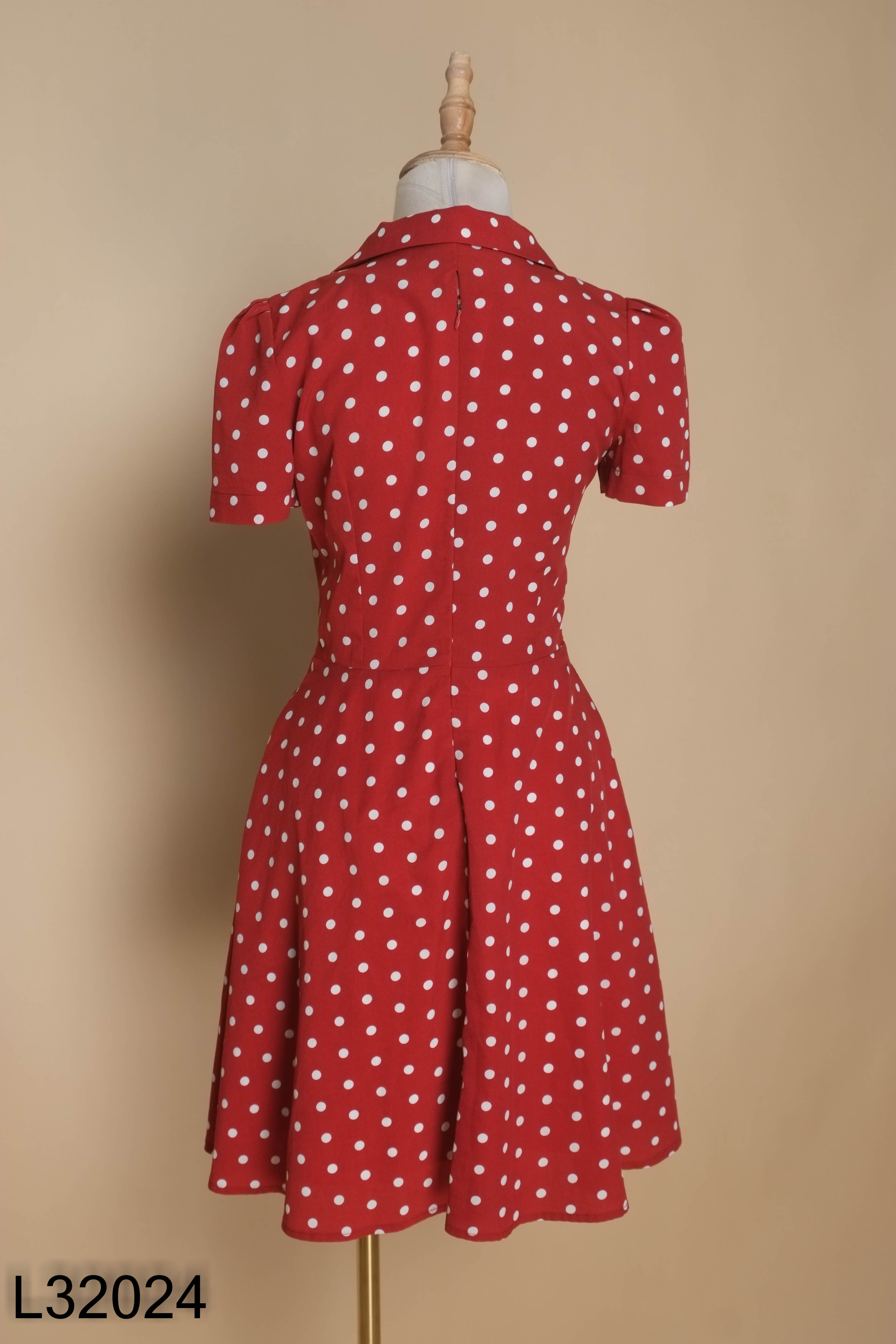 Váy đỏ ADORE DRESS chấm bi