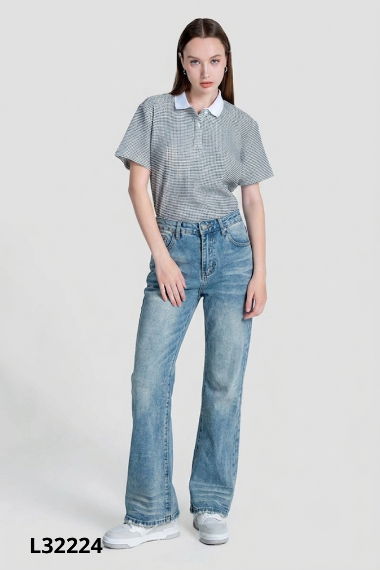 Quần jeans xanh suông