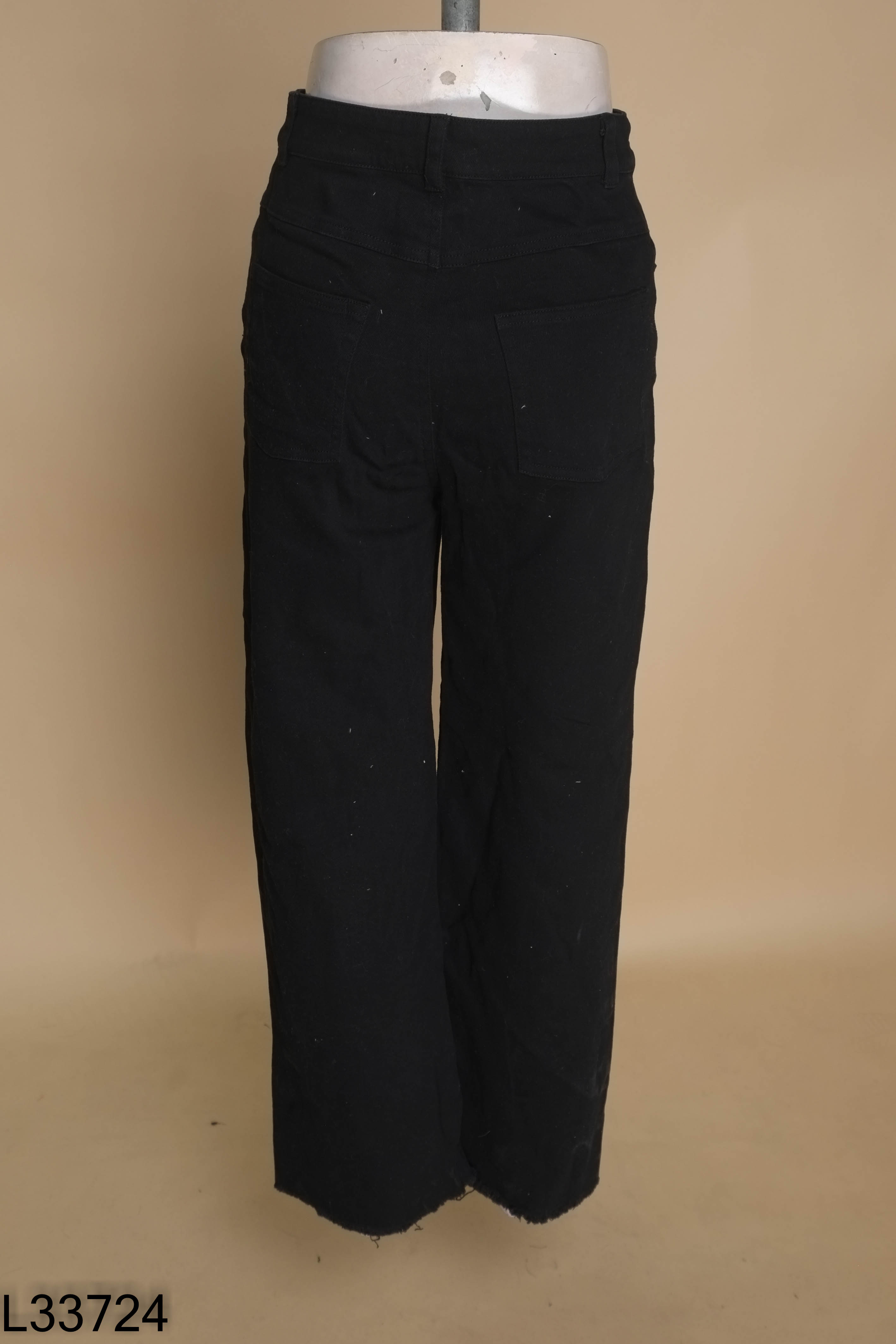 Quần jeans MADELEN đen trơn