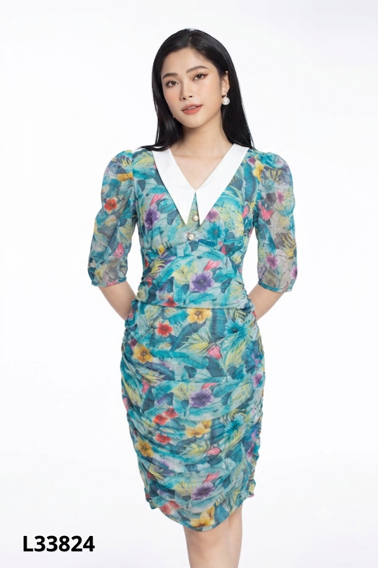 Váy voan xanh hoa cổ trắng