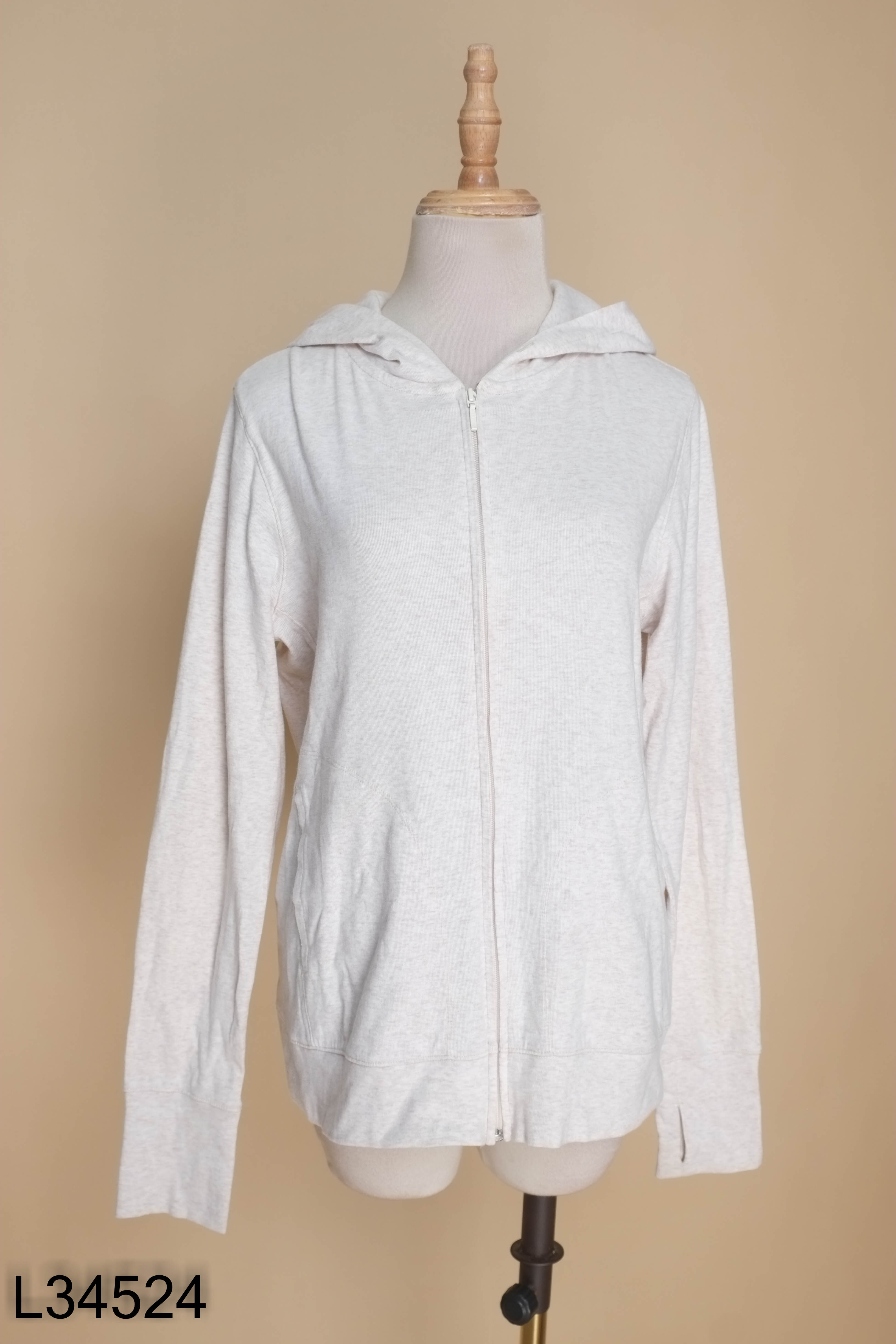 Áo UNIQLO thun xám nhạt
