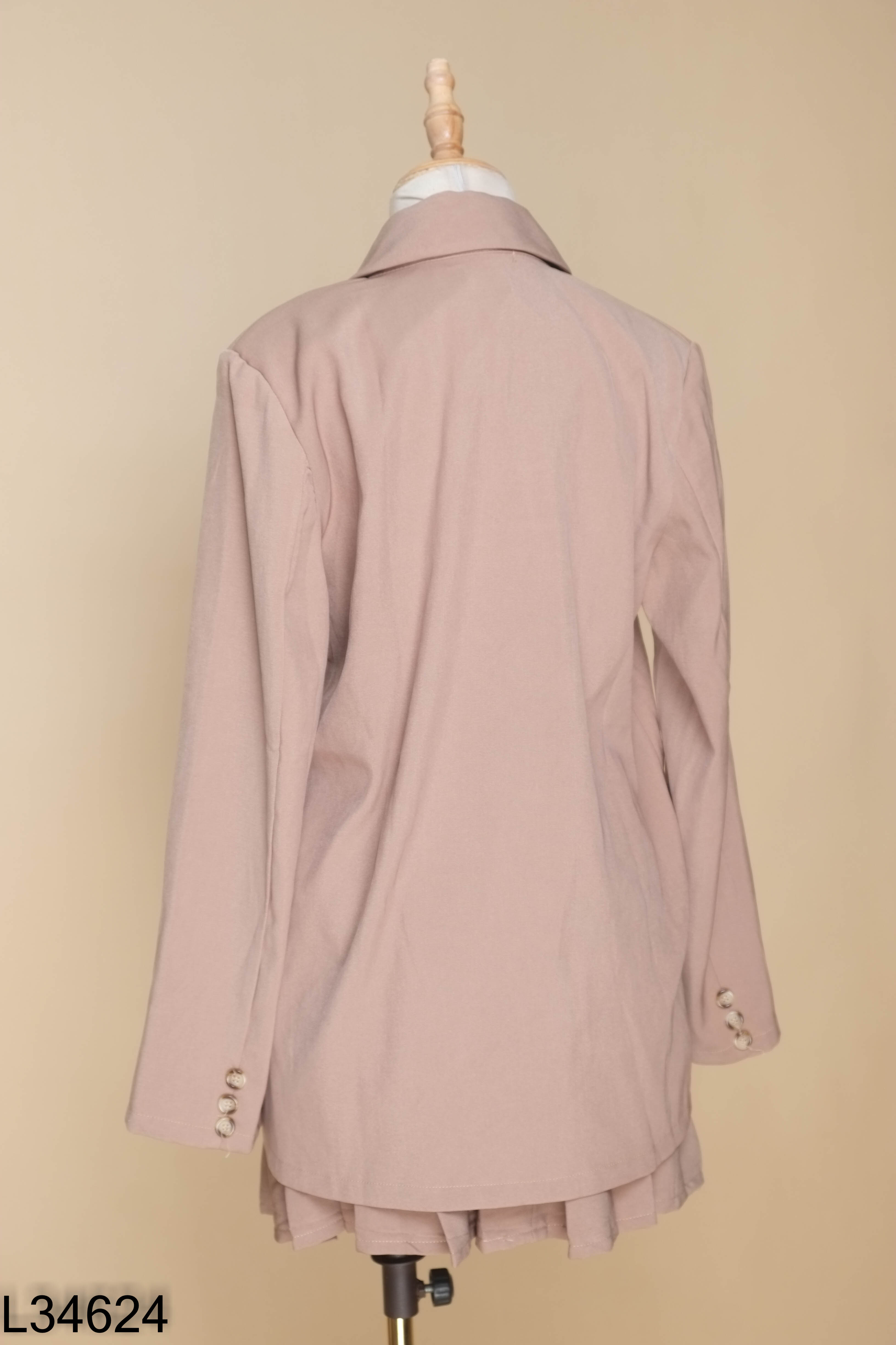 Set Áo blazer nâu + Chân váy xếp ly