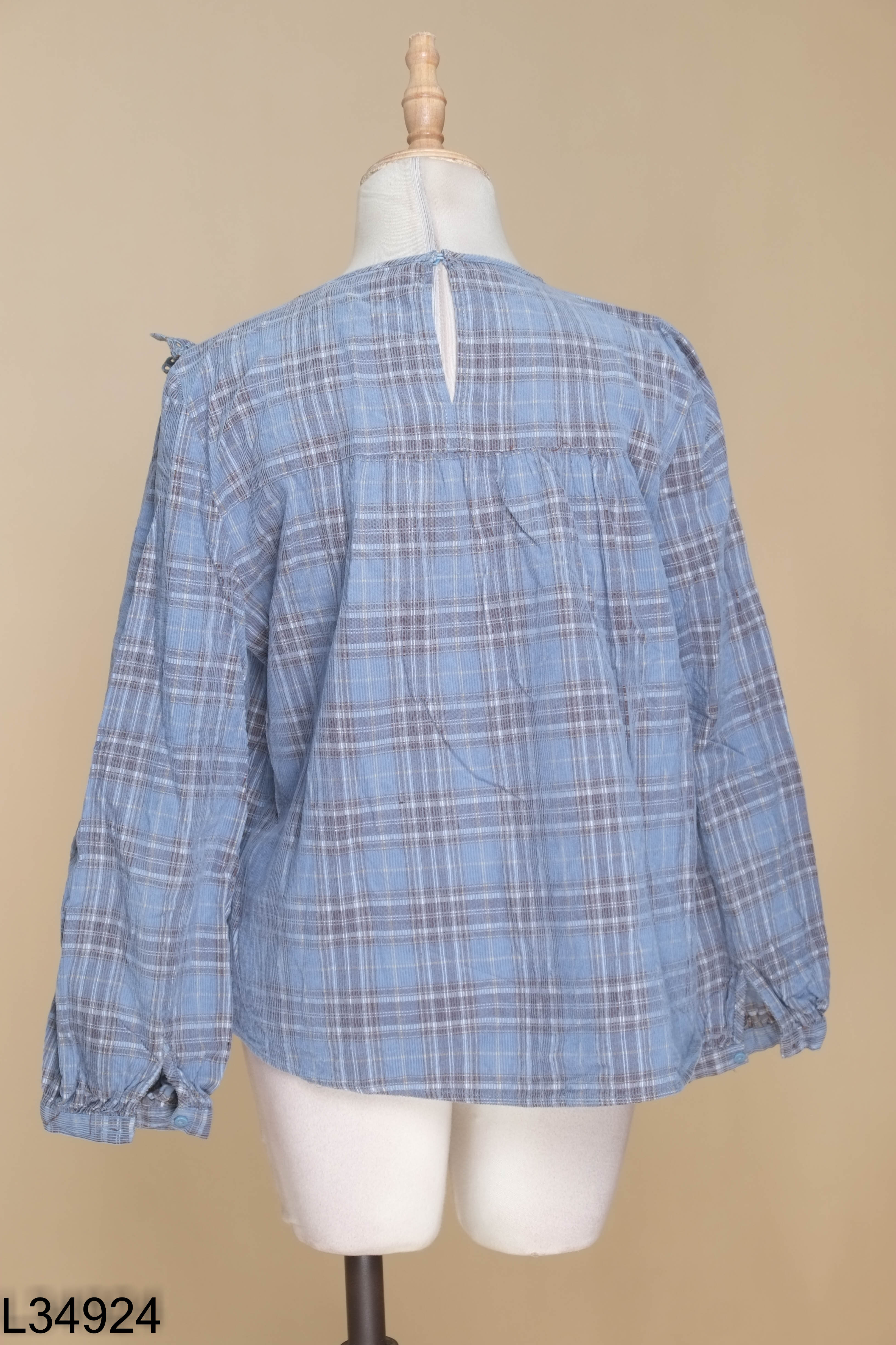 Áo xanh kẻ ZARA WOMAN phối bèo