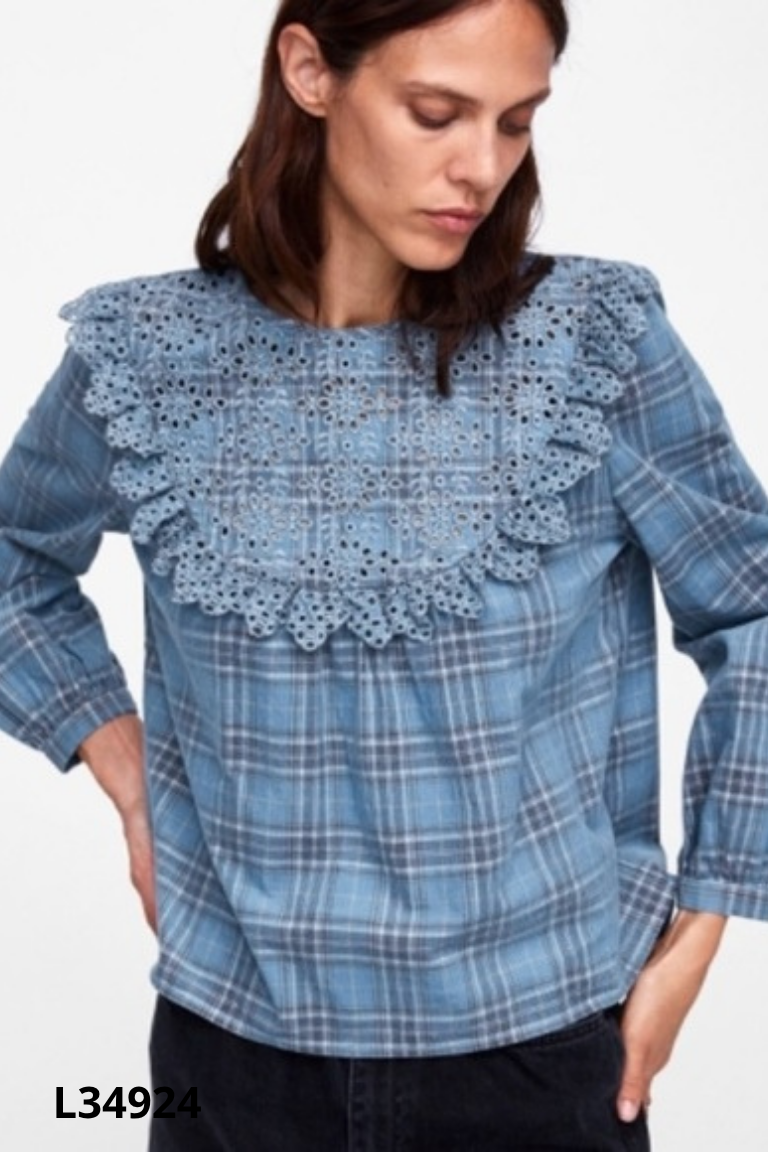 Áo xanh kẻ ZARA WOMAN phối bèo