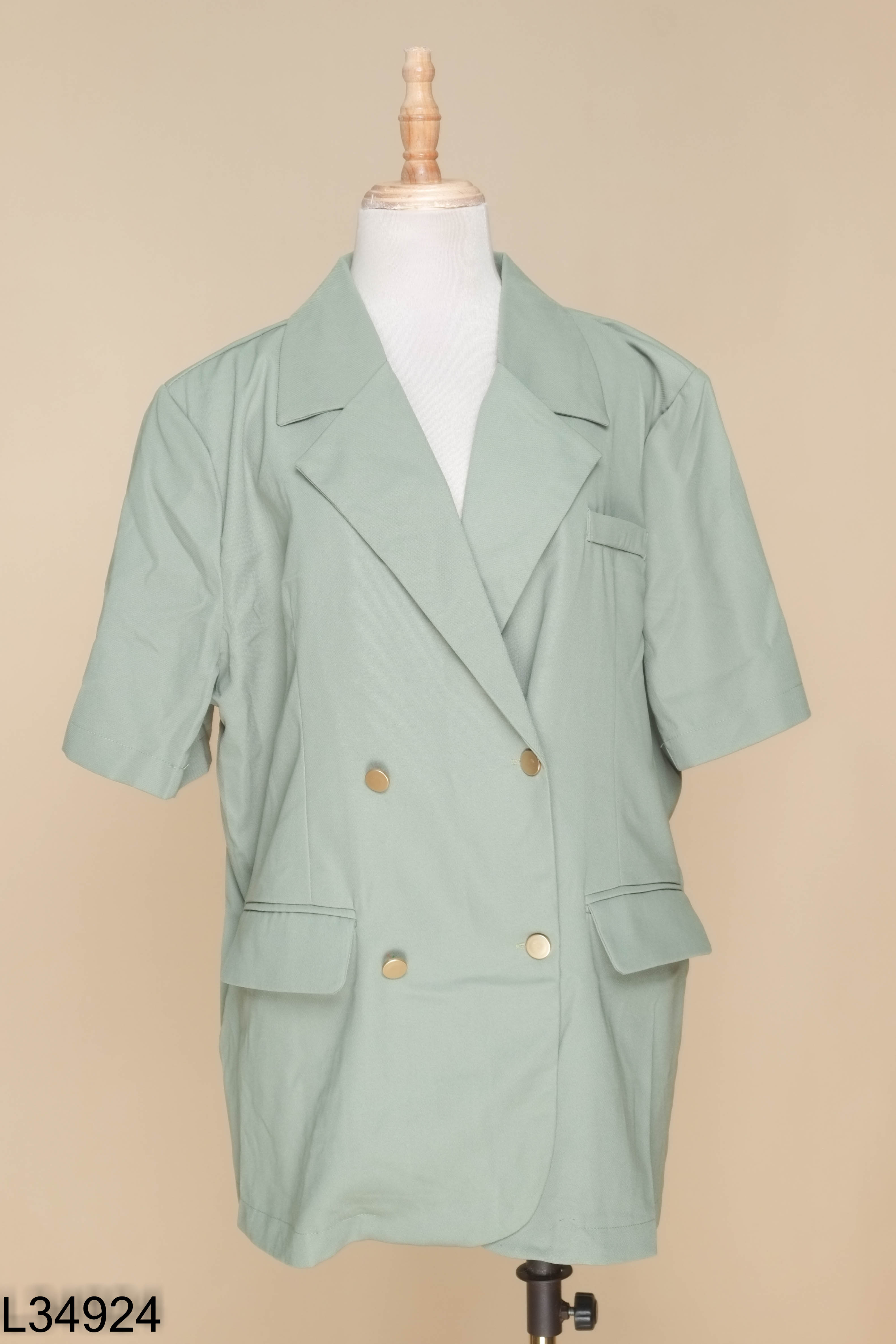 Áo blazer xanh ngắn tay
