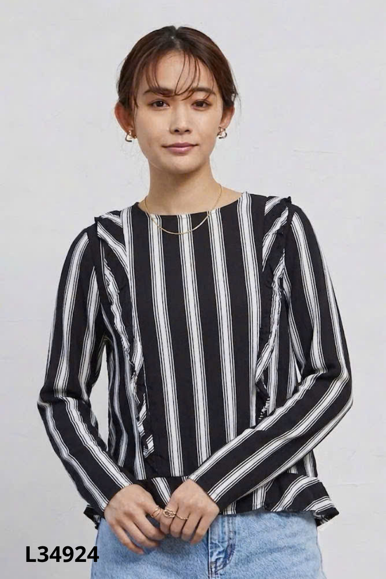 Áo đen kẻ MANGGO