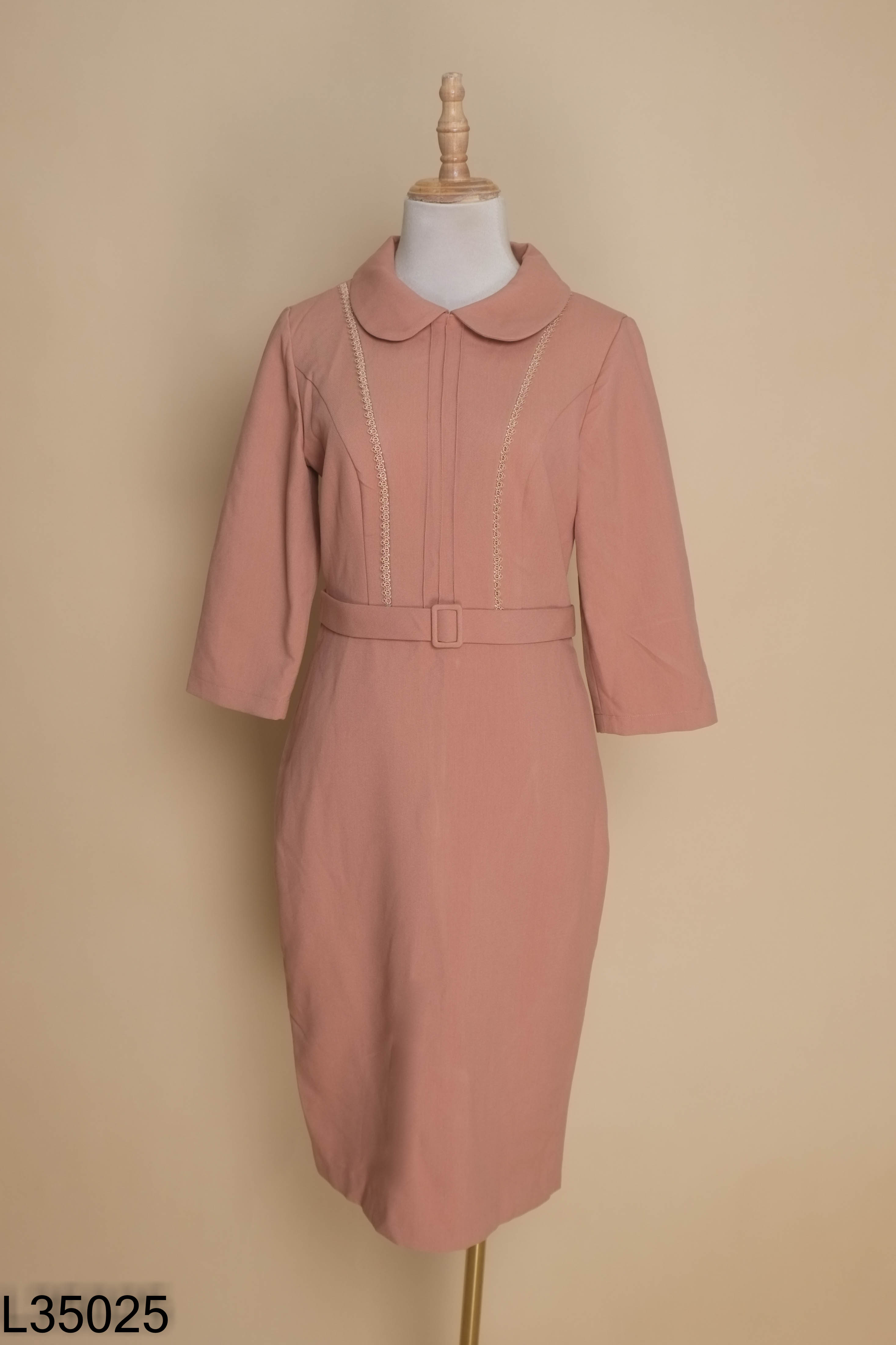 Váy M OUTFIT nâu cổ bèo