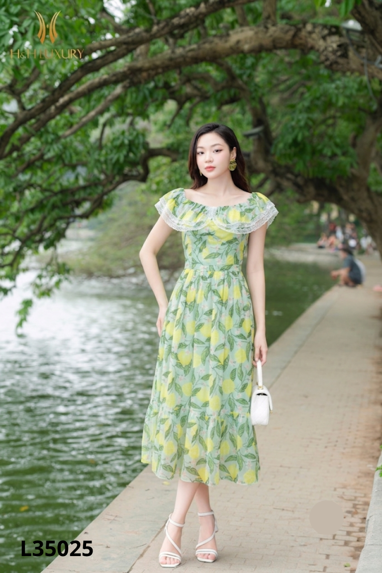 Váy H&H LUXURY voan xanh họa tiết hoa