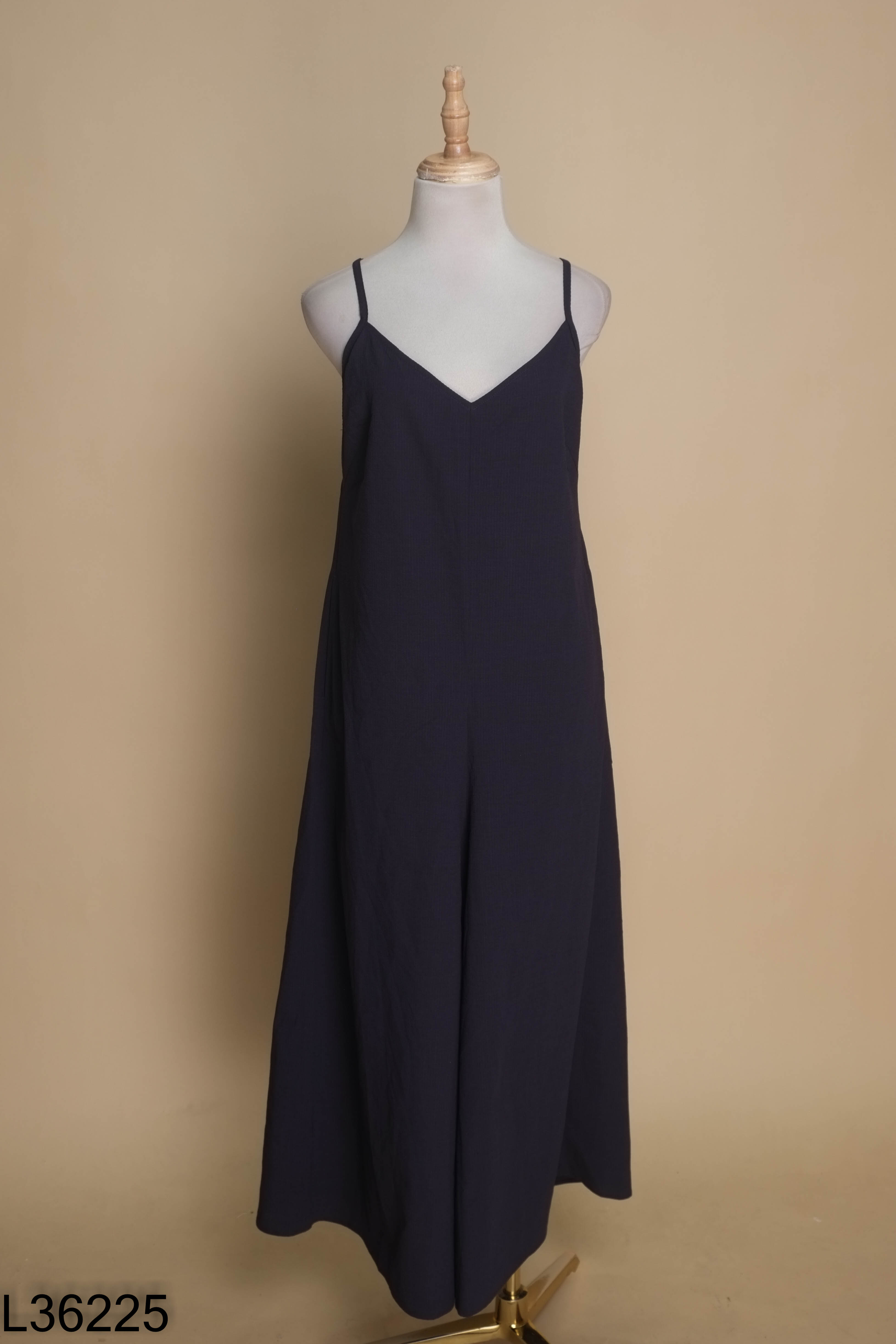 Yếm quần MUJI xanh than